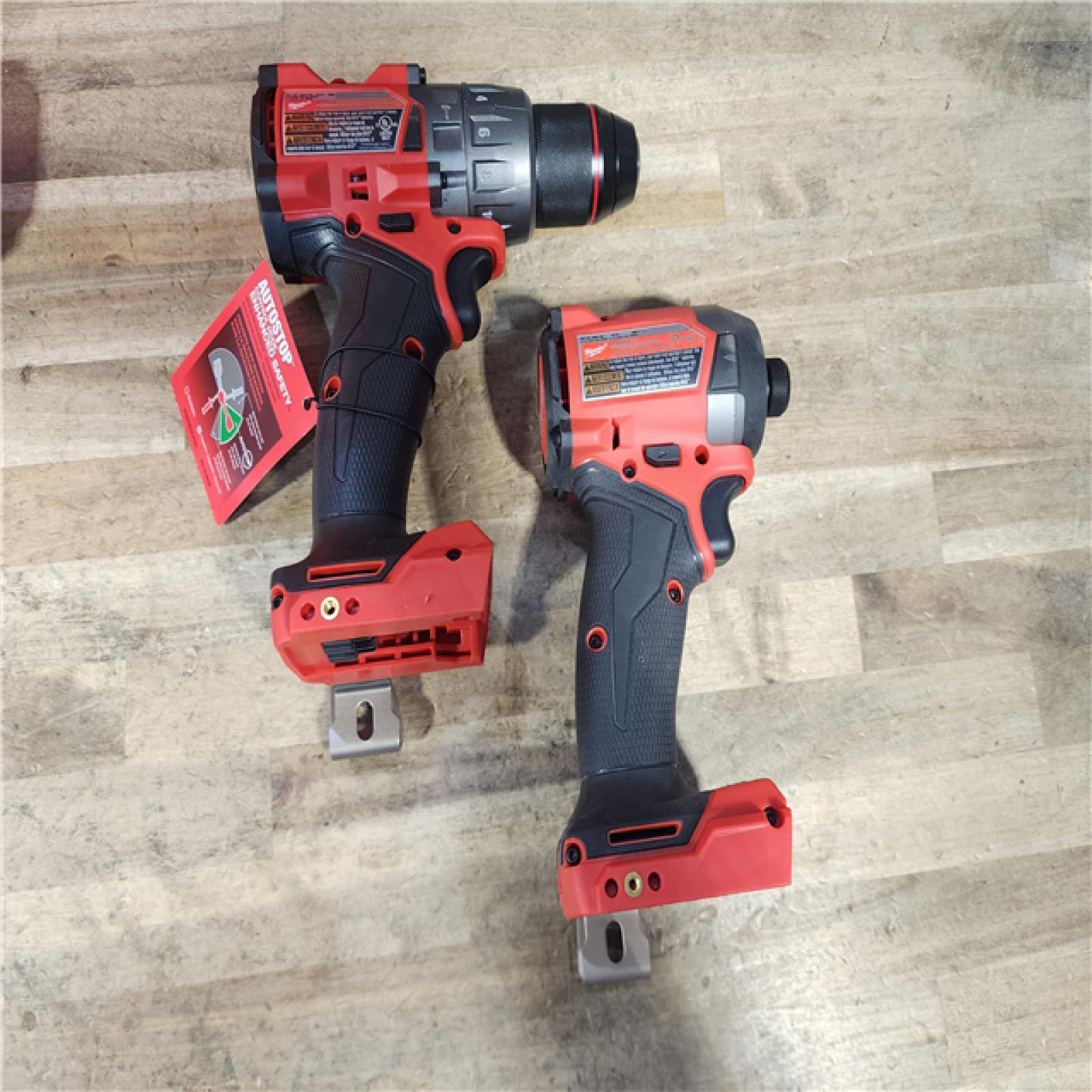 HOUSTON LOCATION - AS-IS (APPEARS LIKE NEW) Milwaukee FUEL 18V Lithium-Ion Brushless Cordless Hammer Drill and Impact Driver Combo Kit