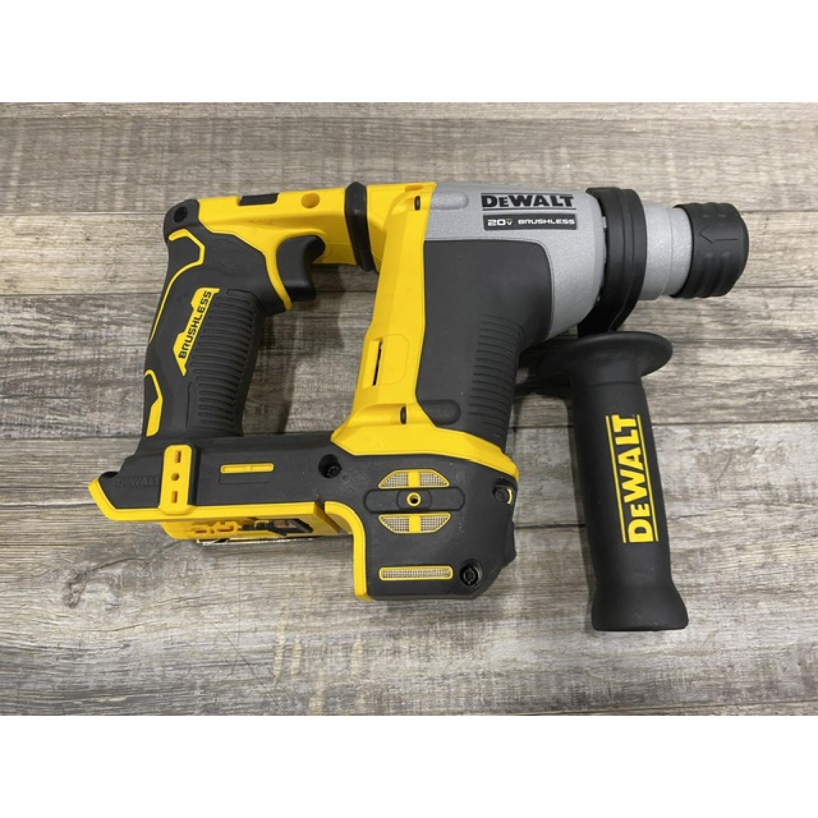 LIKE NEW - DEWALT ATOMIC 20V MAX Cordless Brushless Ultra-Compact 5/8 in. SDS Plus Hammer Drill (Tool Only)
