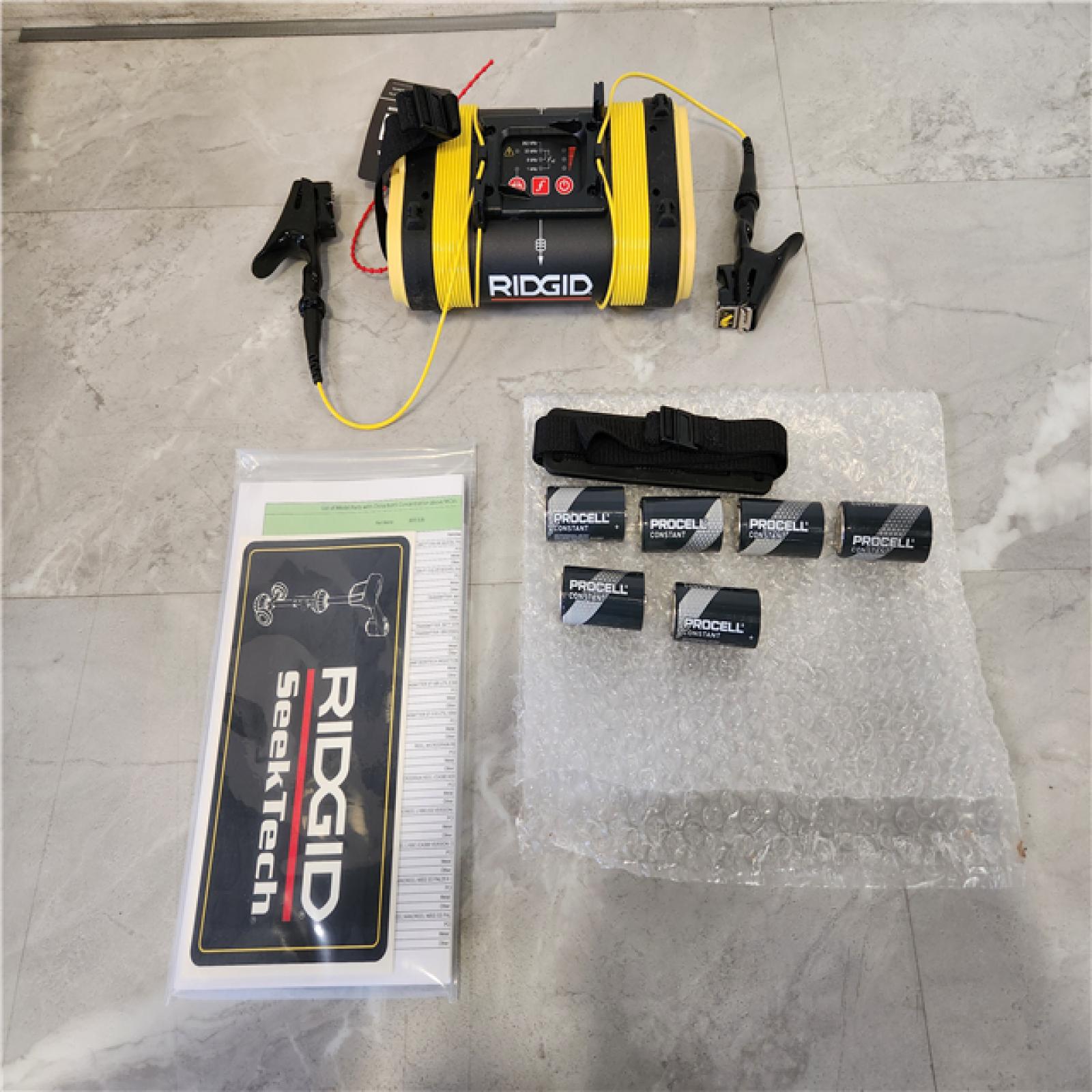 Phoenix NEW Rigid Combo SeekTech ST-305 5-Watt Line Transmitter With 2 18 V Batteries and Charger