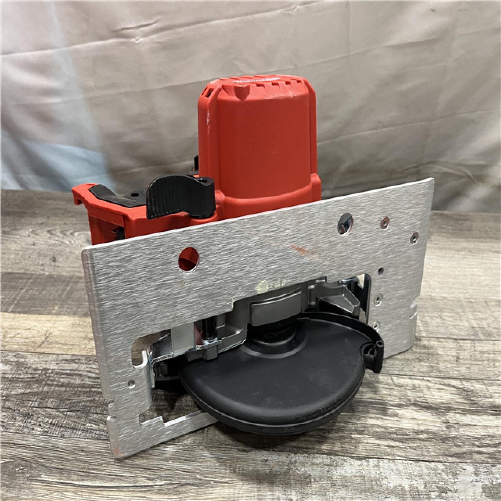 AS-IS Milwaukee 18V Lithium-Ion Cordless 6-1/2 in. Circular Saw (Tool-Only)