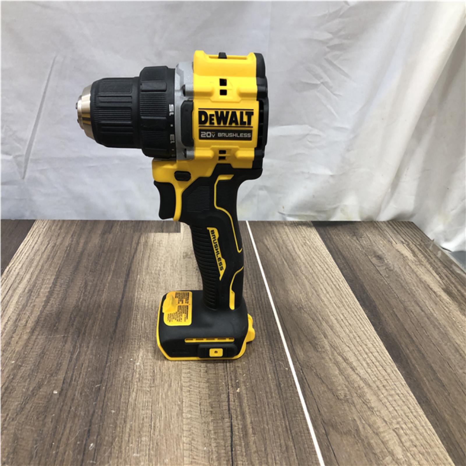 AS-IS DEWALT Atomic 20V Lithium-Ion Cordless Compact 1/2 in. Drill/Driver Kit