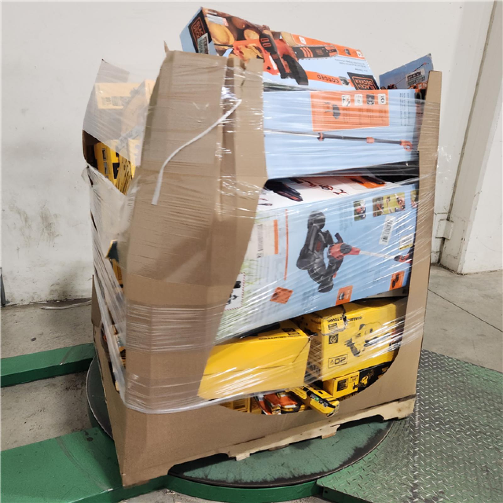 Dallas Location - As-Is DEWALT Tool Pallet