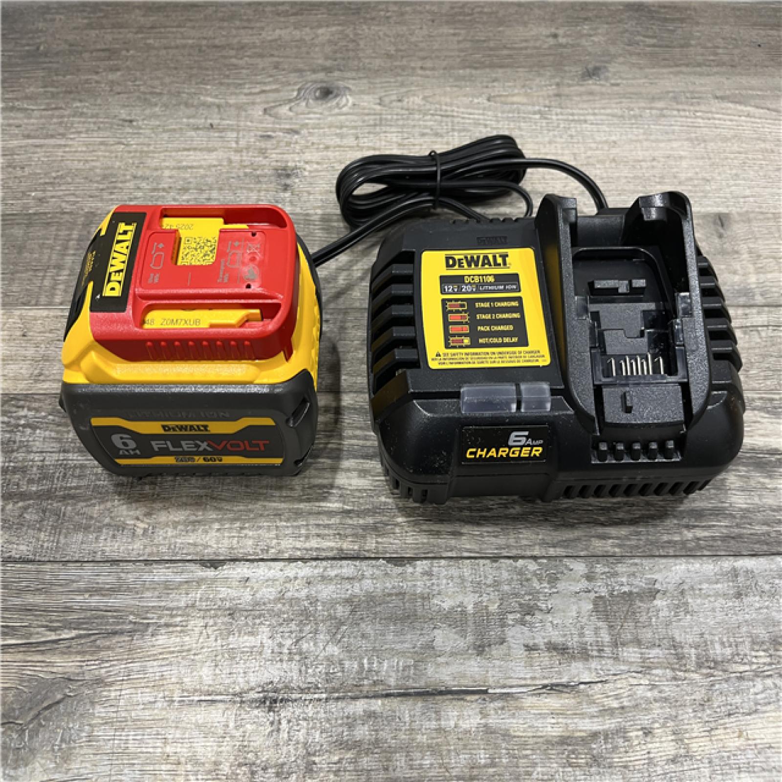 AS-IS DEWALT FLEXVOLT 20V/60V MAX Lithium-Ion 6.0Ah Battery Pack Kit