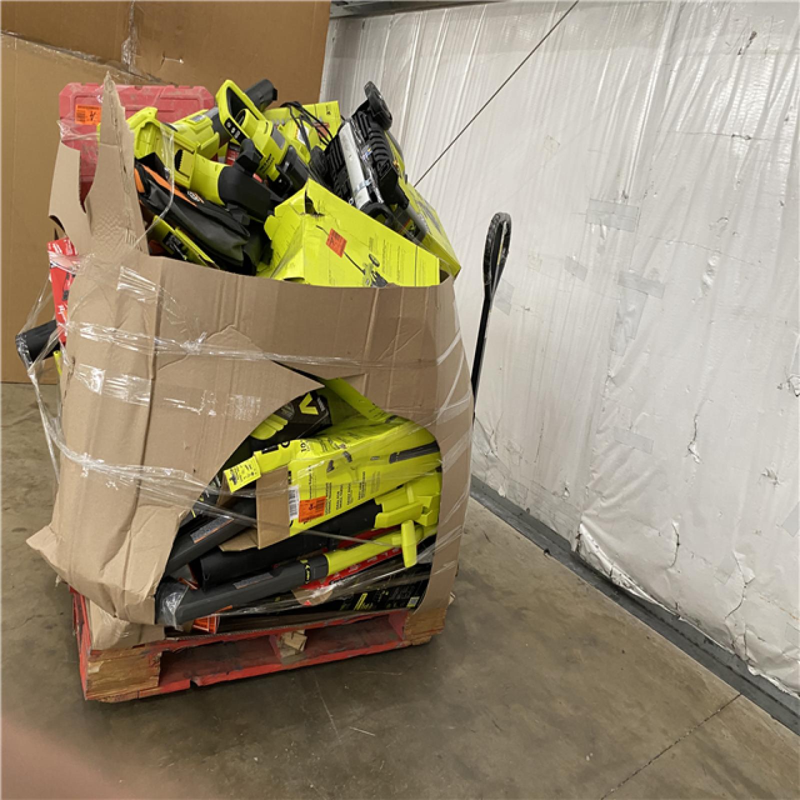 Houston Location AS IS - Tool Pallet