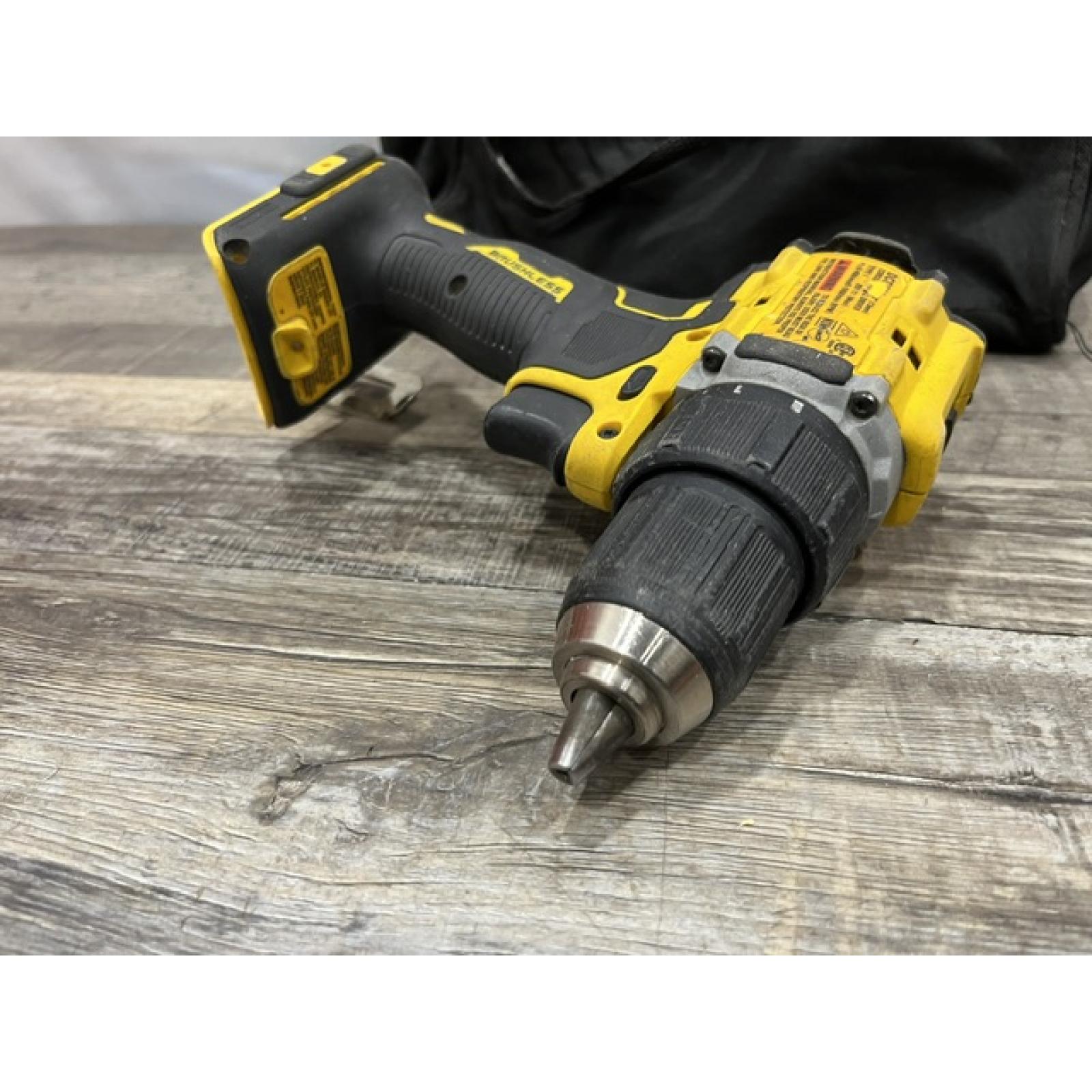 AS-IS DEWALT Atomic 20V Lithium-Ion Cordless Compact 1/2 in. Drill/Driver Kit