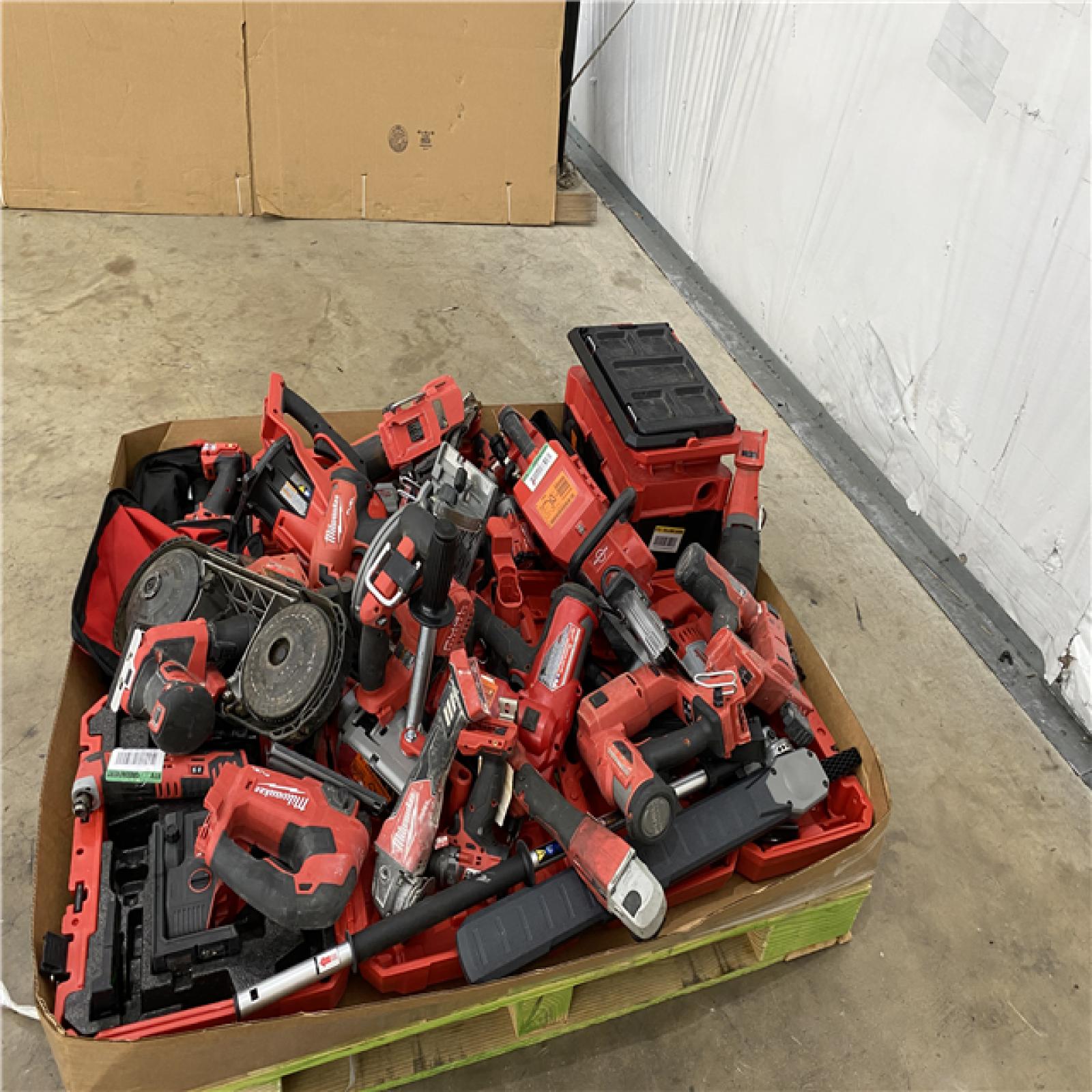 Houston Location AS IS - Tool Pallet