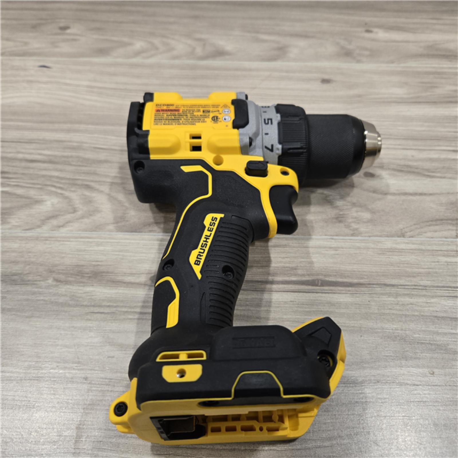 AS-IS DEWALT 20V MAX XR Cordless Drill/Driver Kit