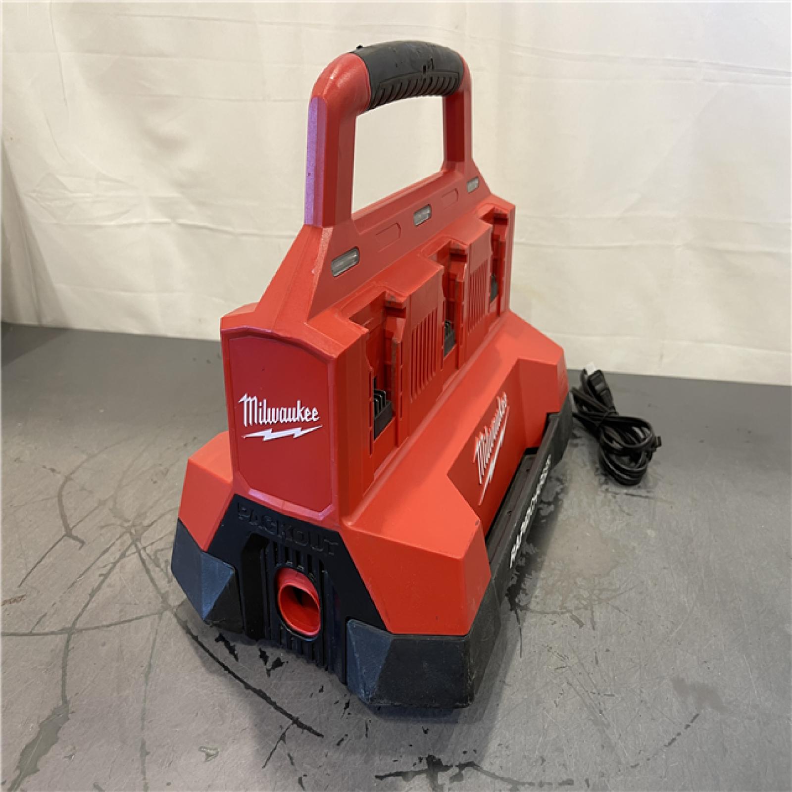 AS-IS - Milwaukee M18 Packout Six Bay Rapid Charger