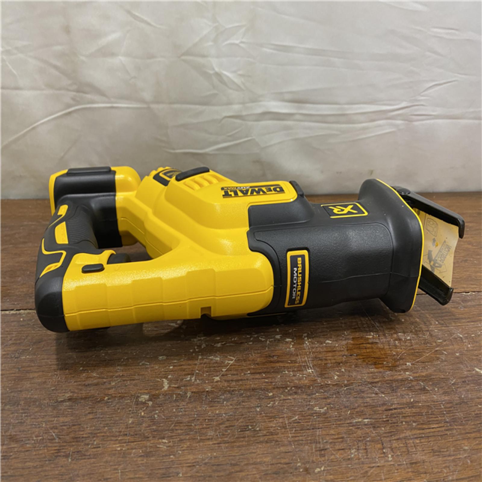 AS-IS DeWalt 20V MAX XR Lithium-Ion Cordless Brushless Compact Reciprocating Saw (Tool-Only)