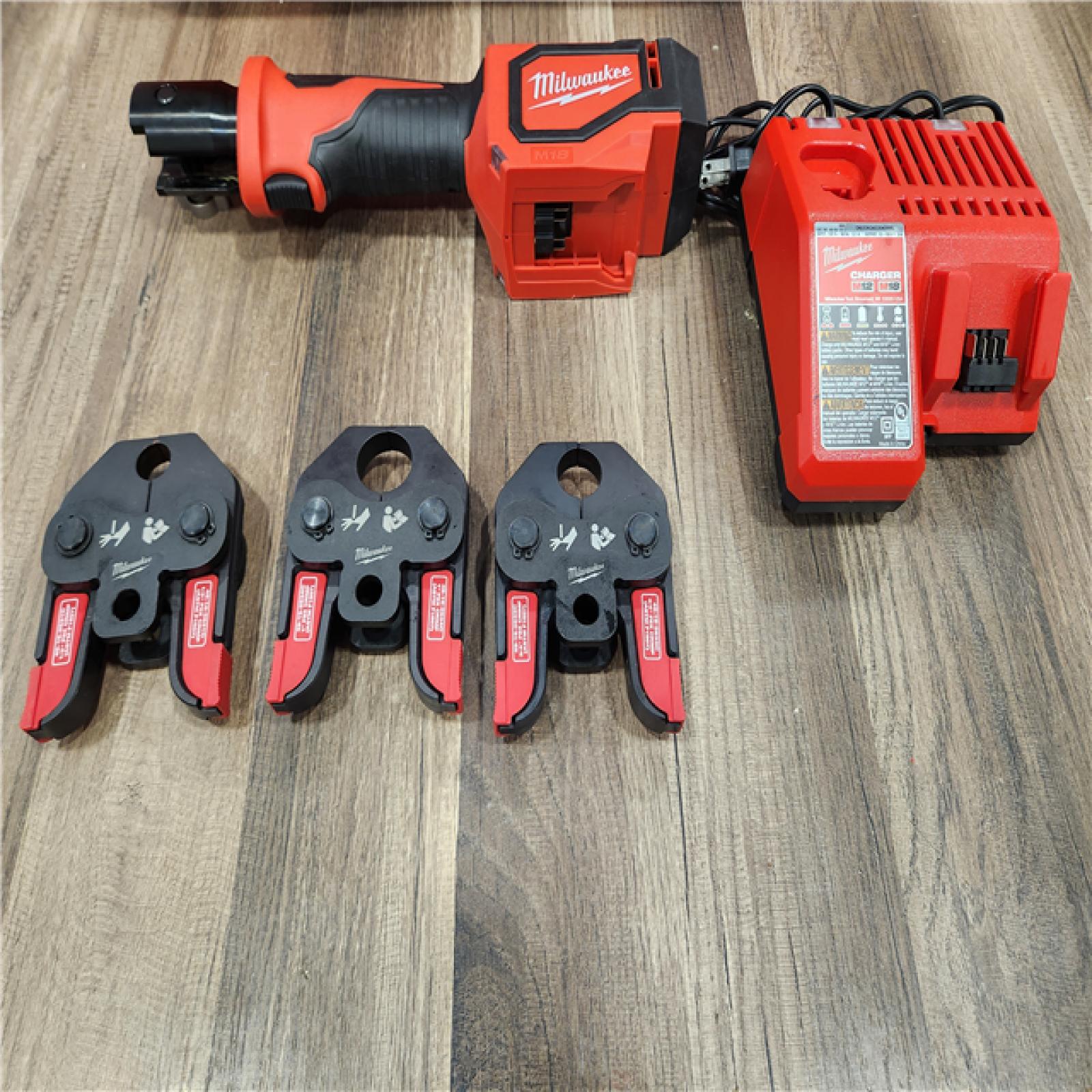 AS-IS  Milwaukee 2674-22C - M18 Short Throw Press Tool Kit