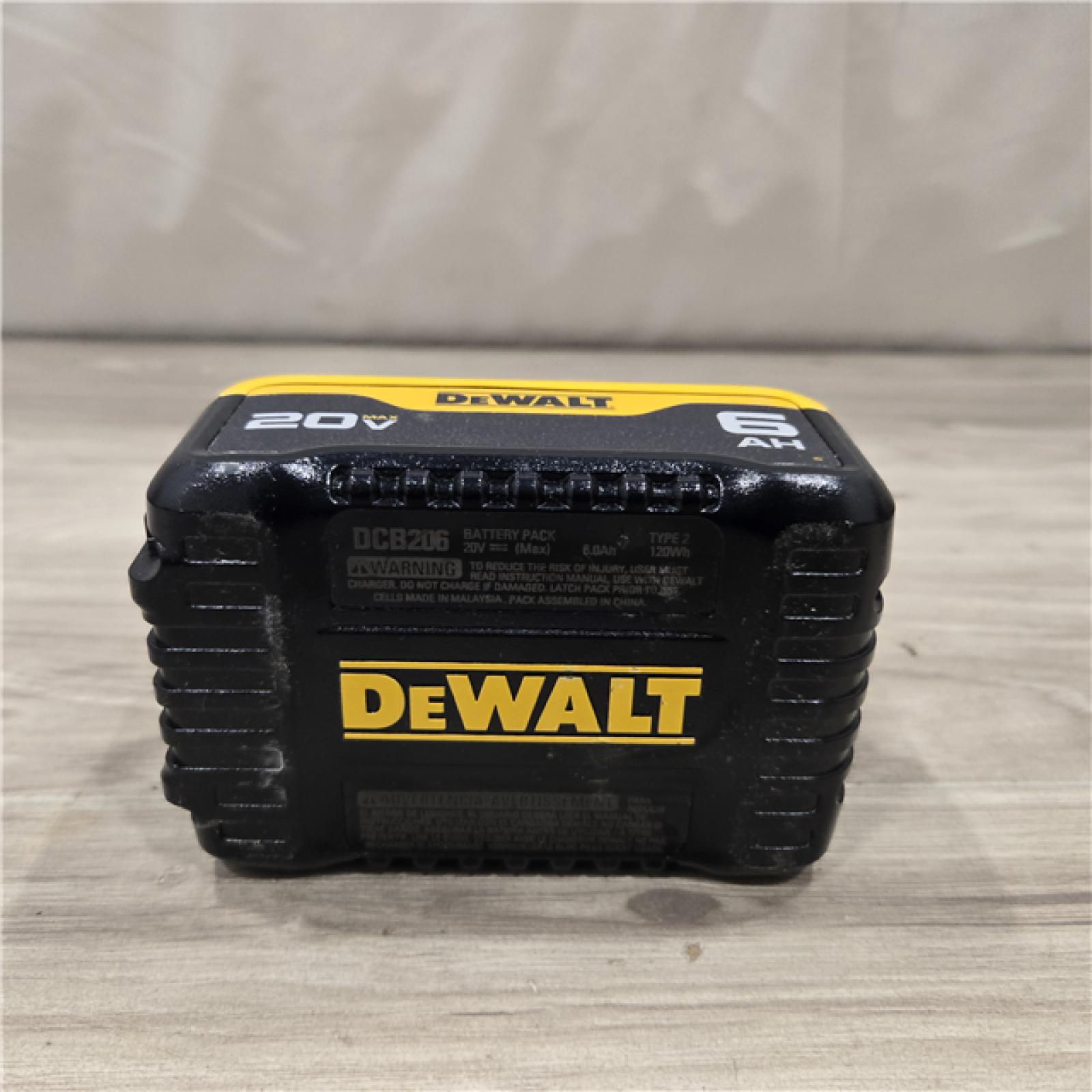 AS-IS Dewalt 20V Lithium-Ion 6.0Ah Battery Pack & Charger Kit