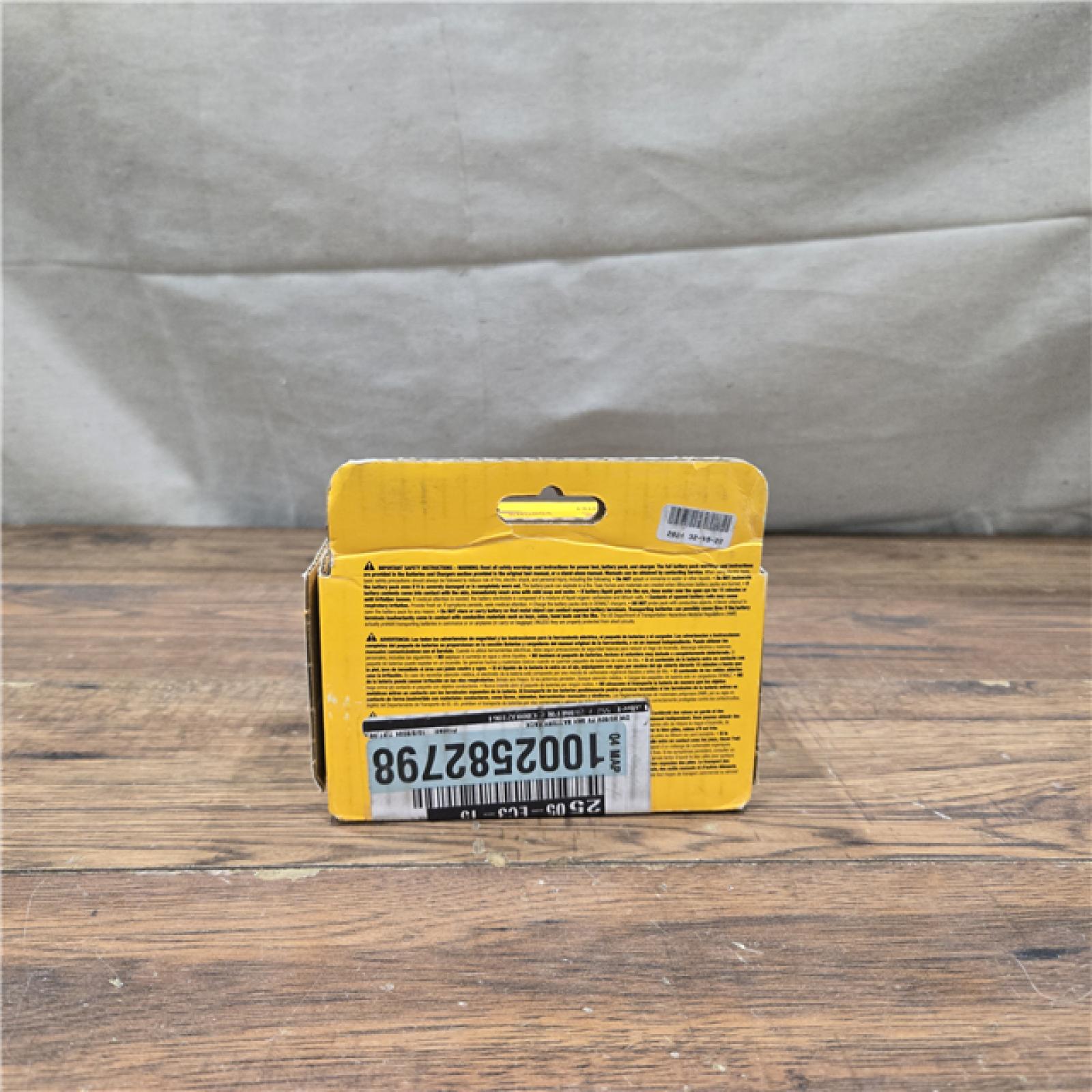 NEW Dewalt DWLTDCB609 Dewalt DCB609 FLEXVOLT 20V/60V MAX* B