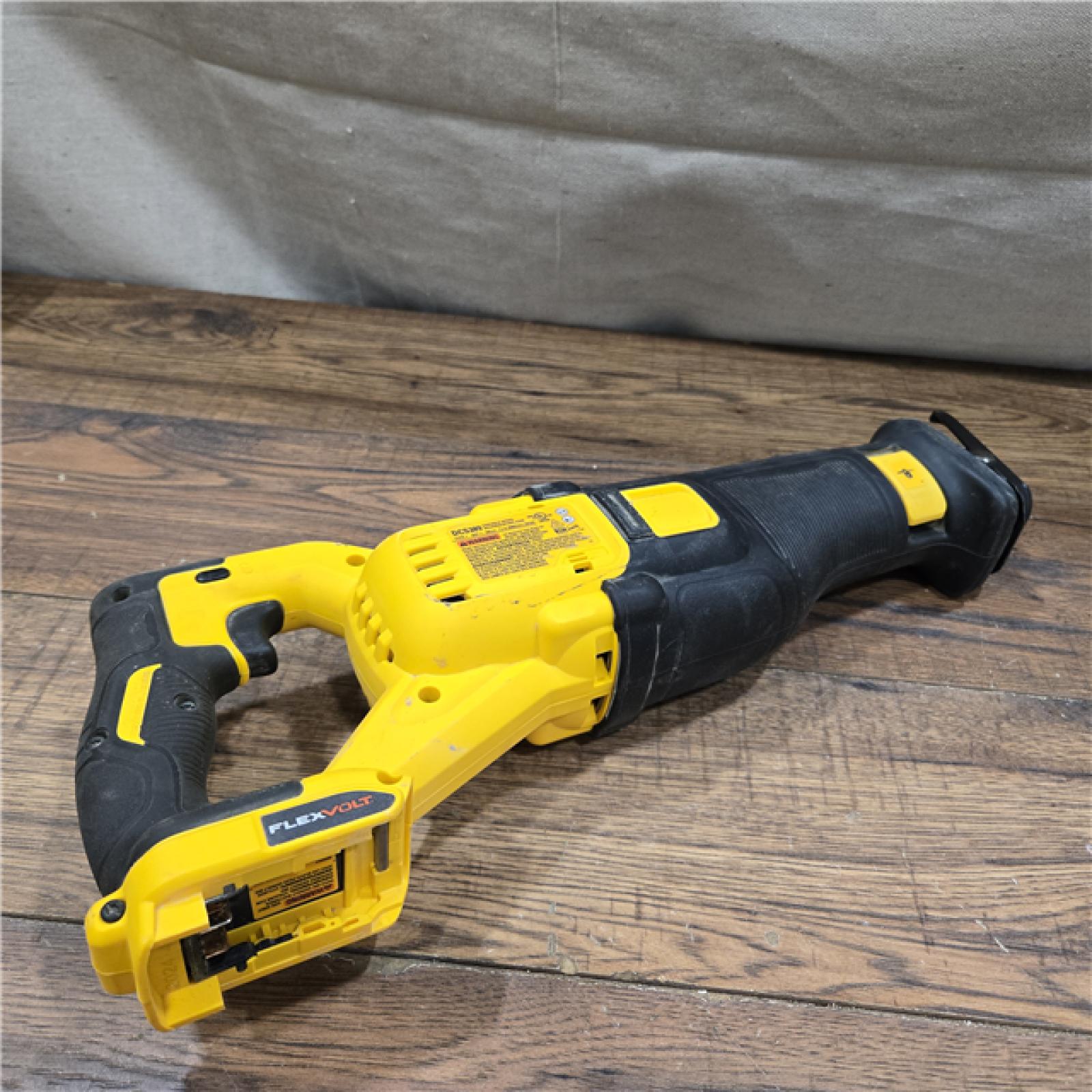 AS-IS DeWalt DCS389B FLEXVOLT 60V MAX Cordless Brushless Reciprocating Saw (Tool-Only)