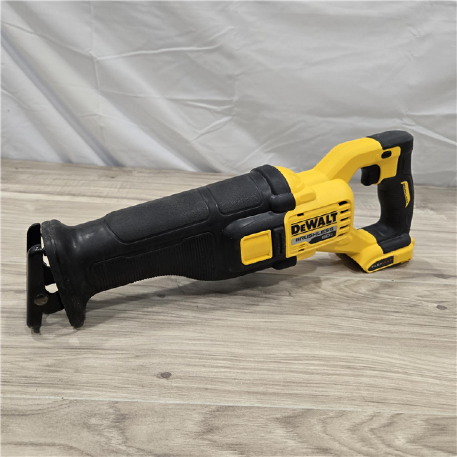 LIKE NEW! - DeWalt FLEXVOLT 60V MAX Cordless Reciprocating Saw (Tool-Only)