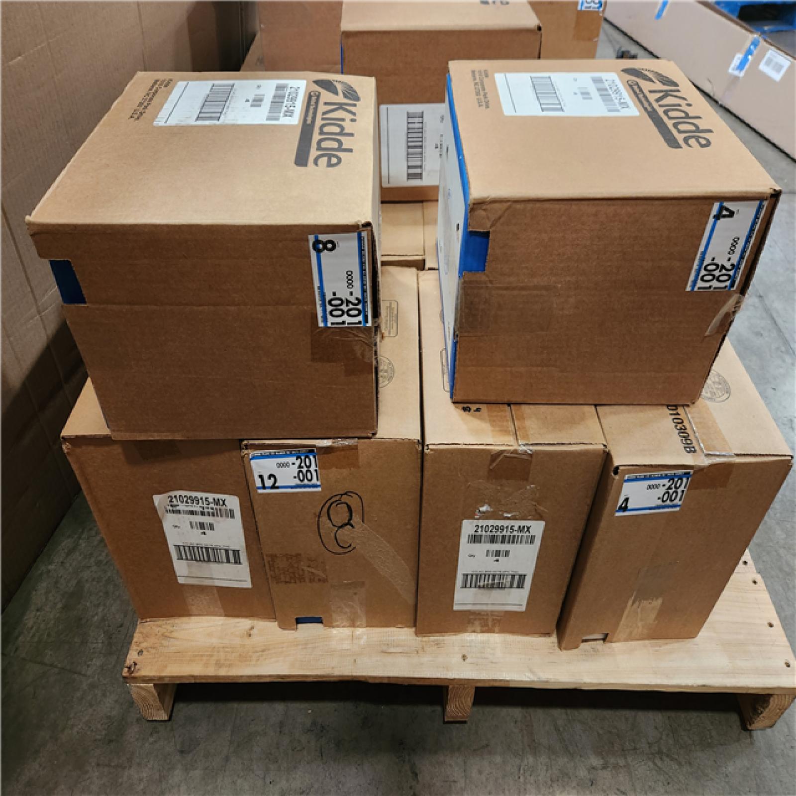 Phoenix NEW Kidde Firex Plug-in Carbon Monoxide Detector  9V Battery Backup  Digital Display 4-Per Box Pallet (21-Boxes)