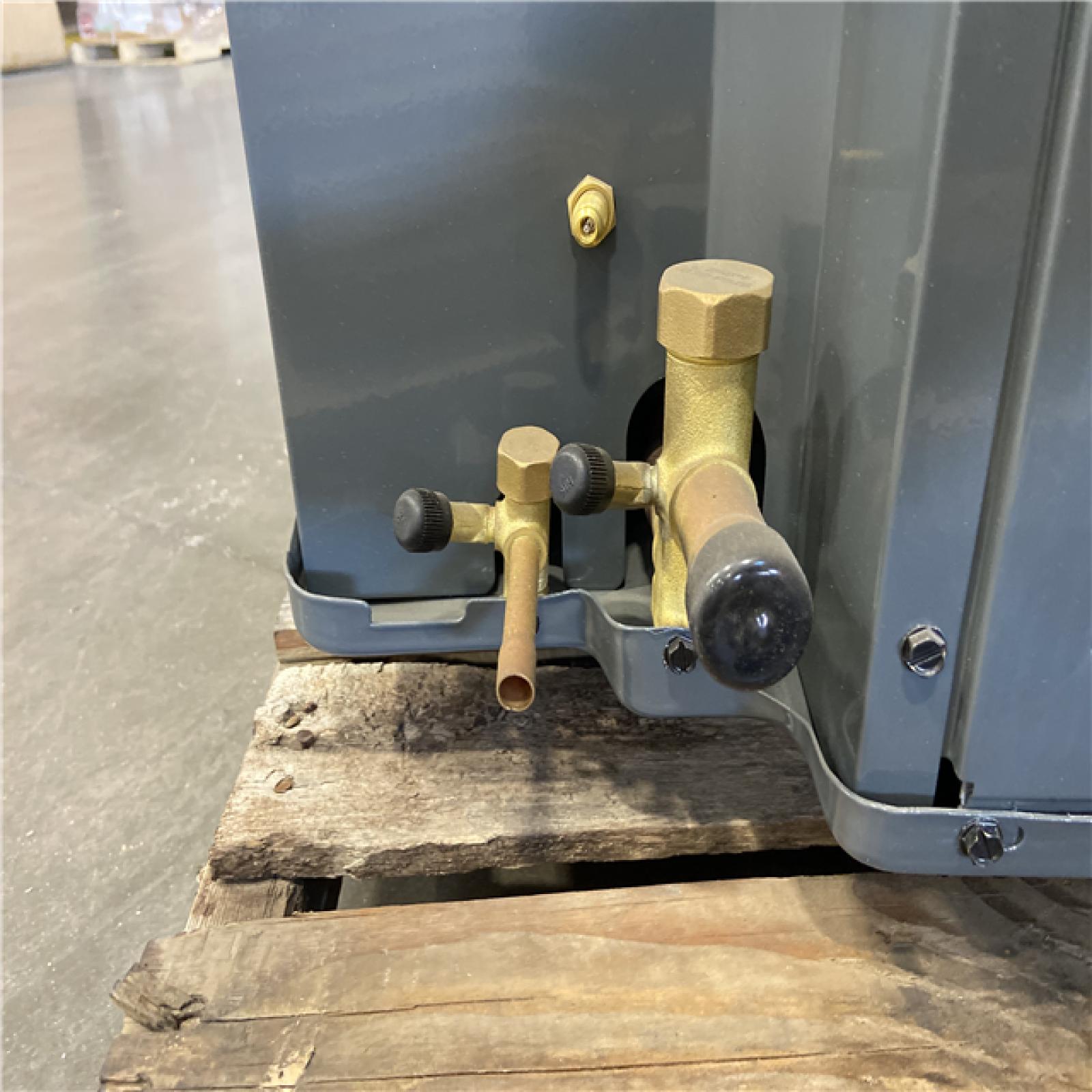 DALLAS LOCATION - Goodman GSZB404810 Split Heat Pump 4 Ton 14.3 SEER2