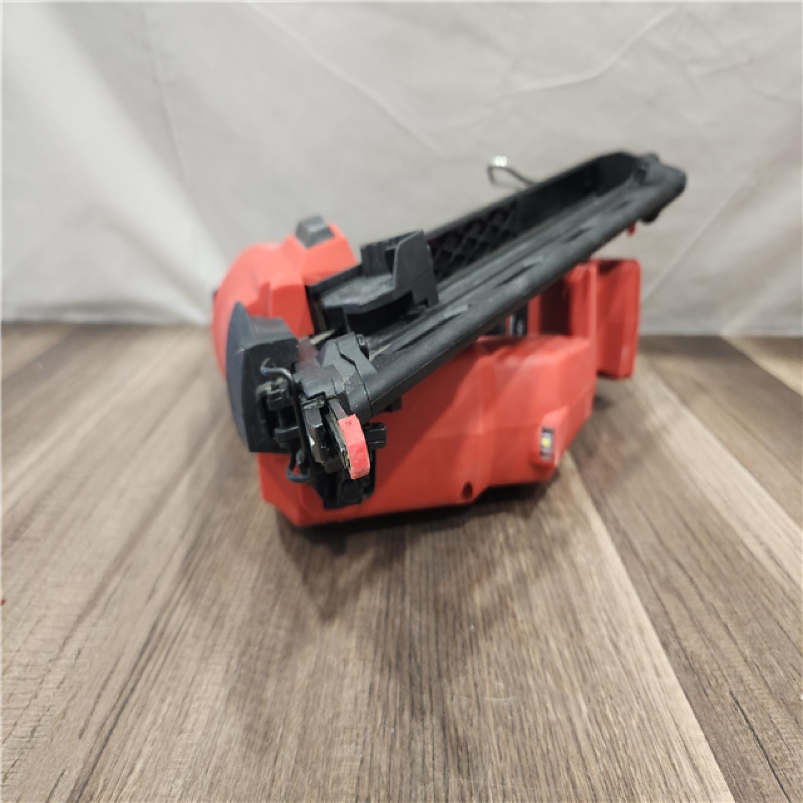 AS-IS- Milwaukee M18 FUEL 15 Ga. 18 Volt Brushless Angled Finish Nailer (TOOL ONLY)