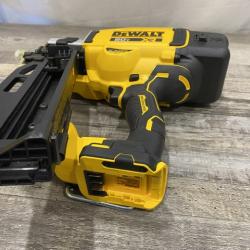 AS-IS DEWALT 20-Volt 21° Cordless Framing Nailer (Tool-Only)