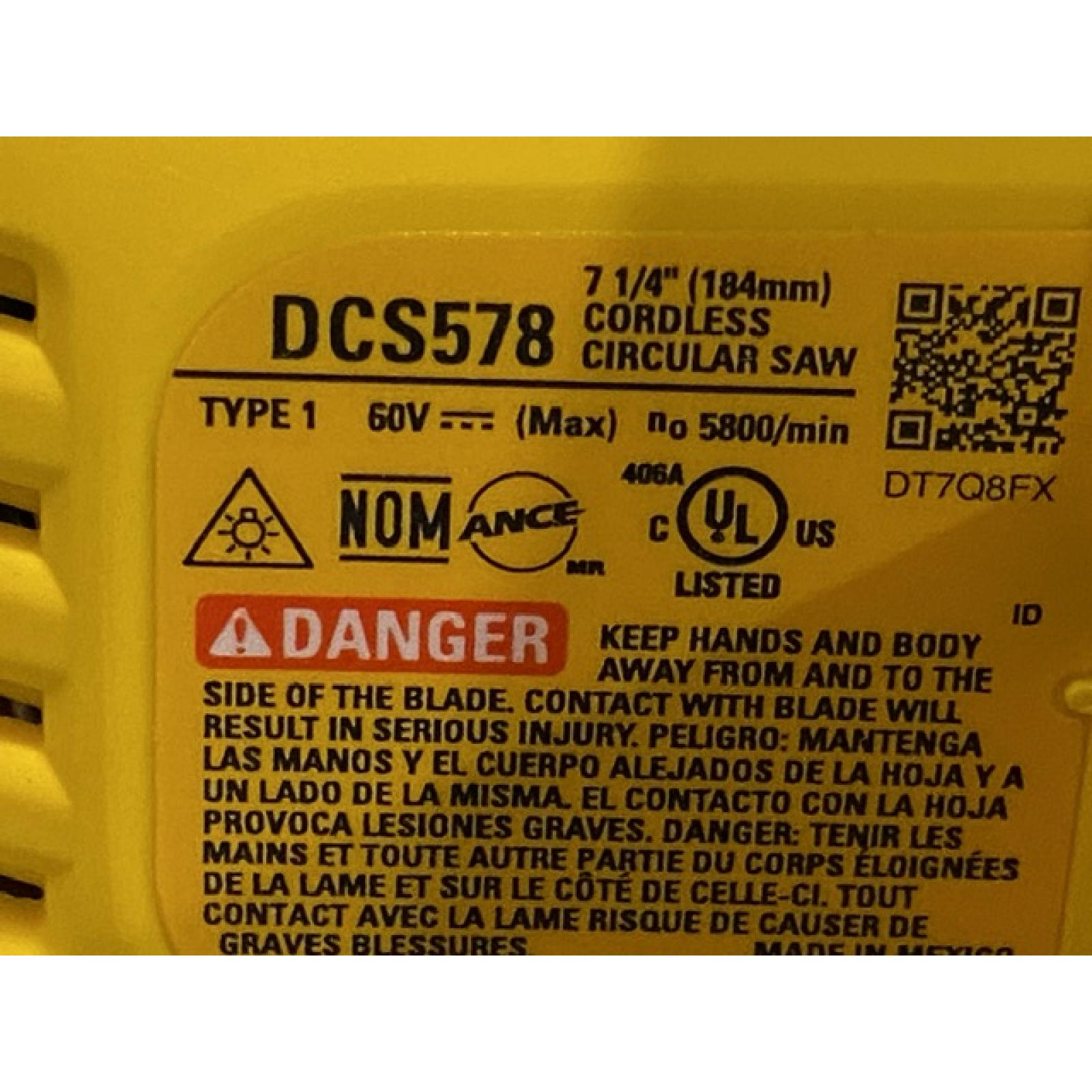 AS-IS DEWALT FLEXVOLT 60V MAX Cordless Brushless 7-1/4 in. Circular Saw with Brake (Tool Only)