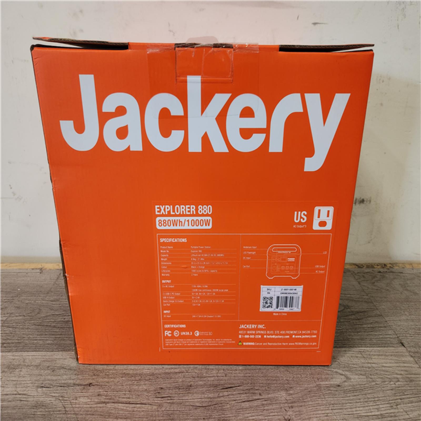 Phoenix Location NEW Jackery Explorer 880, 880Wh/1000W Model No: Explorer 880 (Sealed)