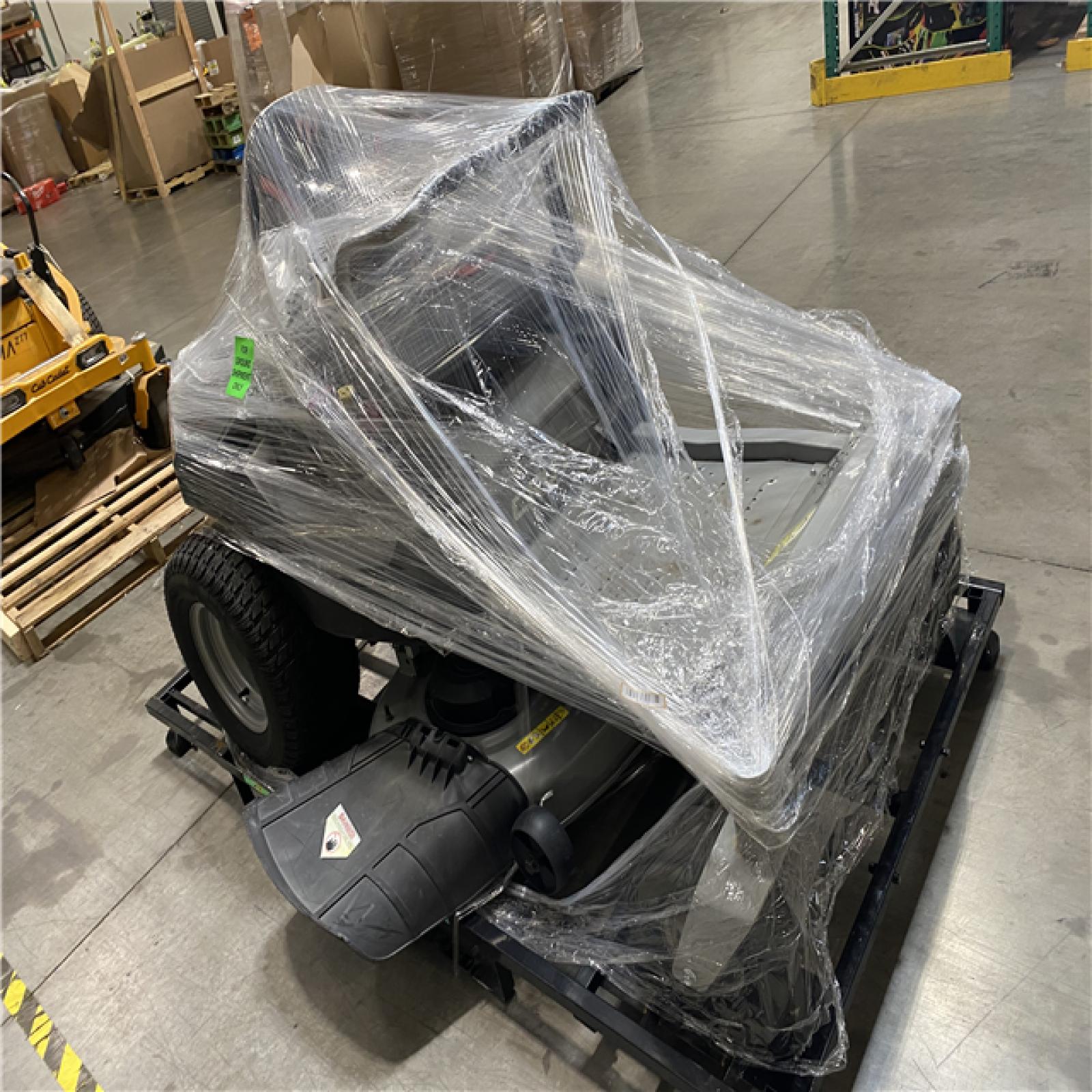 Dallas Location - As-Is  Murray Cruz 42 in. Zero Turn Mower