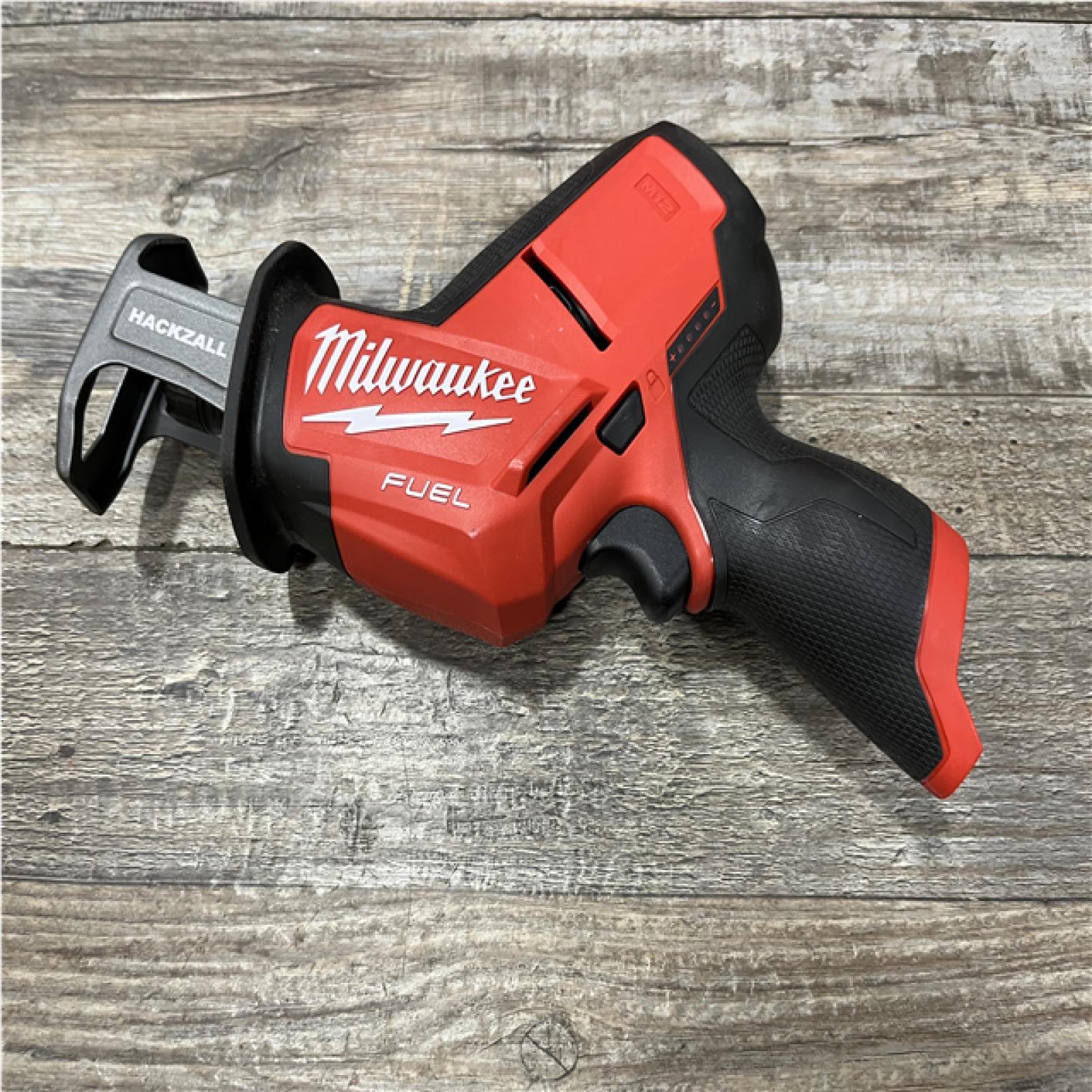 AS-IS Milwaukee FUEL 12V Lithium-Ion Brushless Cordless HACKZALL Reciprocating Saw Kit