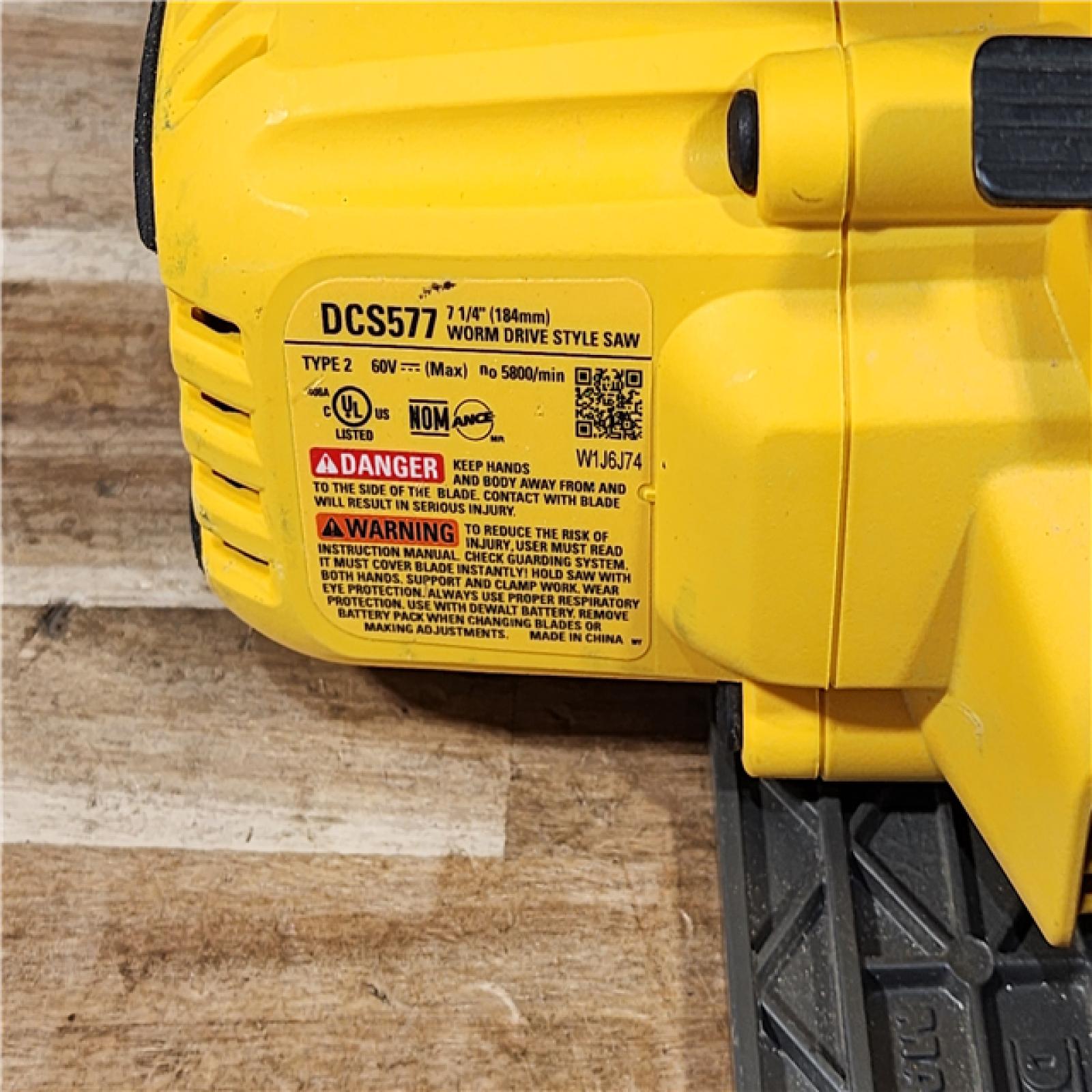HOUSTON LOCATION - AS-IS DEWALT FLEXVOLT 60V MAX Cordless Brushless 7-1/4 in. Wormdrive Style Circular Saw (Tool Only)