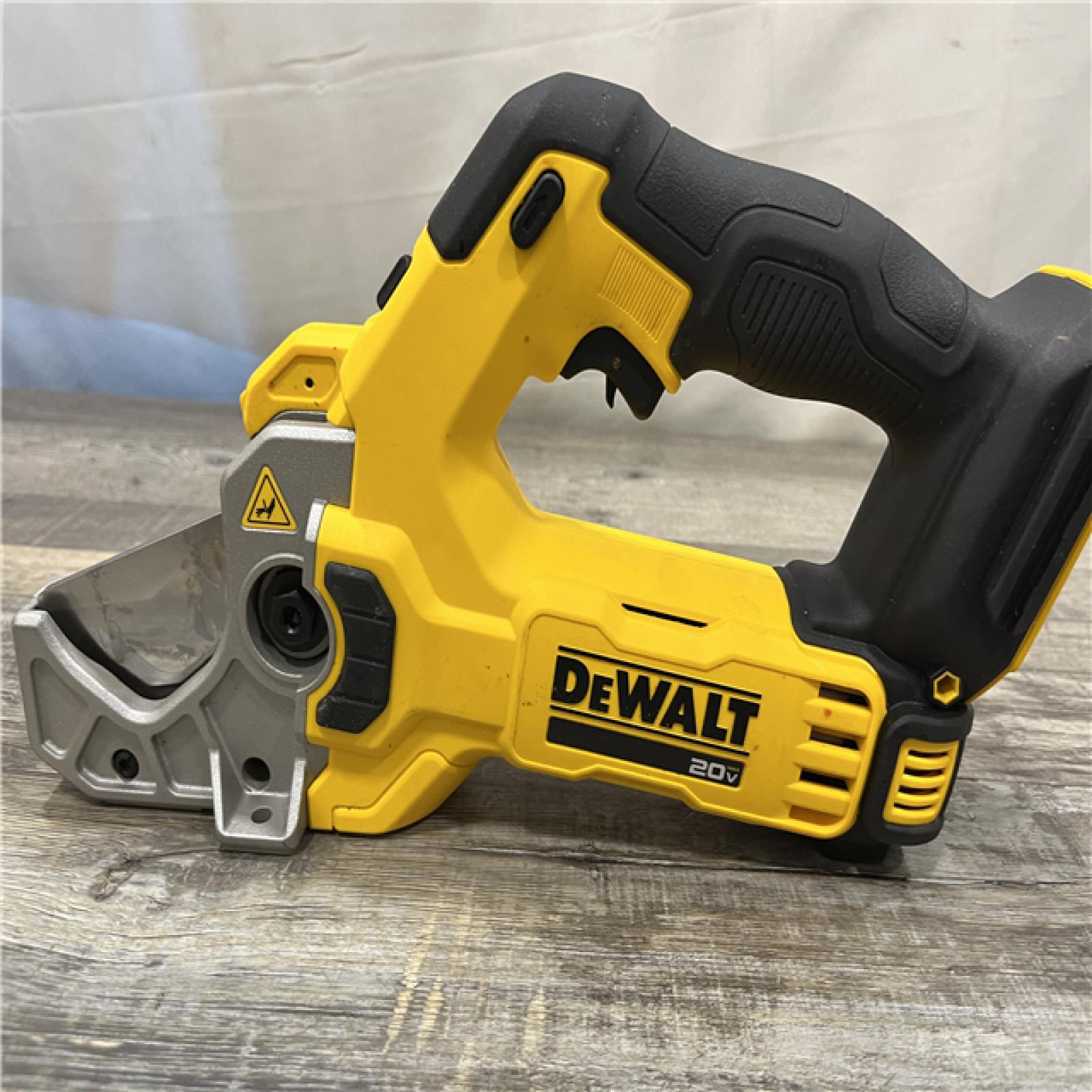 AS-IS DEWALT 20V MAX Cordless Plastic Tubing Cutter (Tool Only)