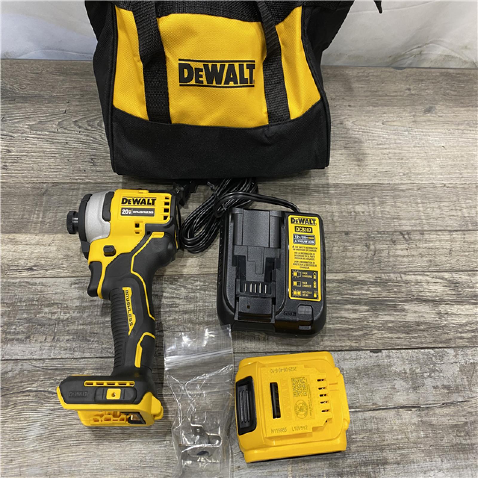 AS-IS DEWALT Atomic 20V Max Lithium-Ion Brushless Cordless Compact 1/4 in. Impact Driver Kit