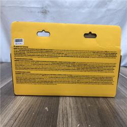 NEW- DEWALT 18V to 20V MAX Lithium-Ion Battery Adapter Kit