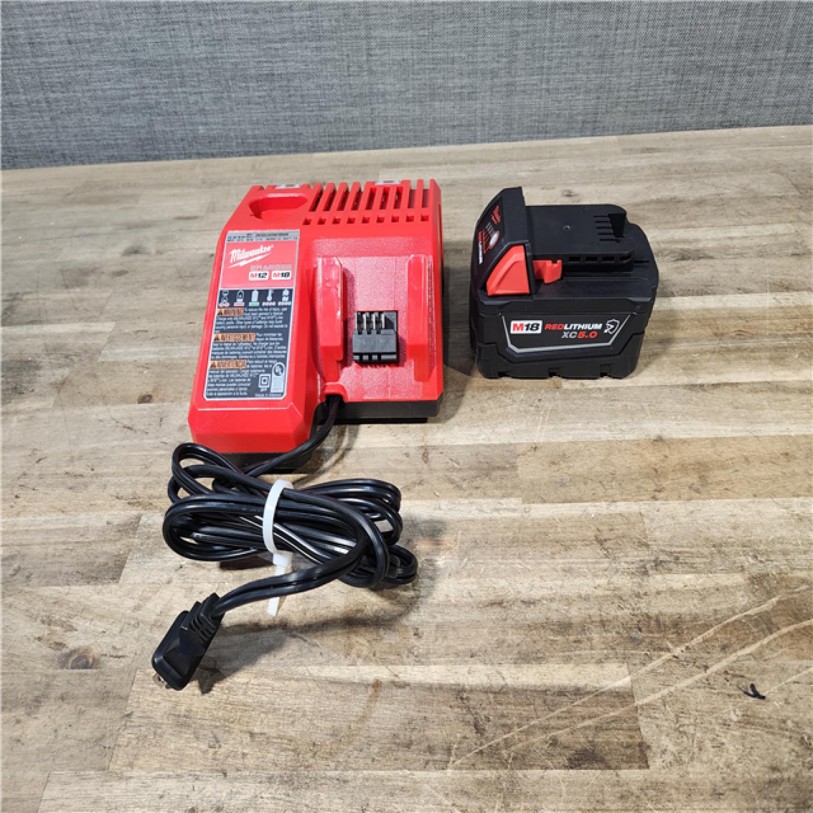 HOUSTON LOCATION - AS-IS Milwaukee FUEL 18V Lithium-Ion Brushless Cordless 1/2 in. Impact Wrench w/Friction Ring Kit