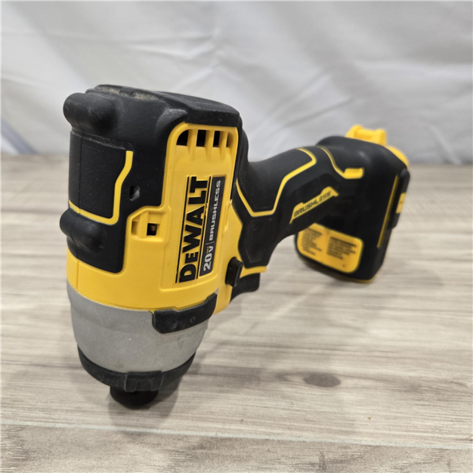 AS-IS DEWALT ATOMIC 20V MAX* Cordless Compact Impact Driver Kit