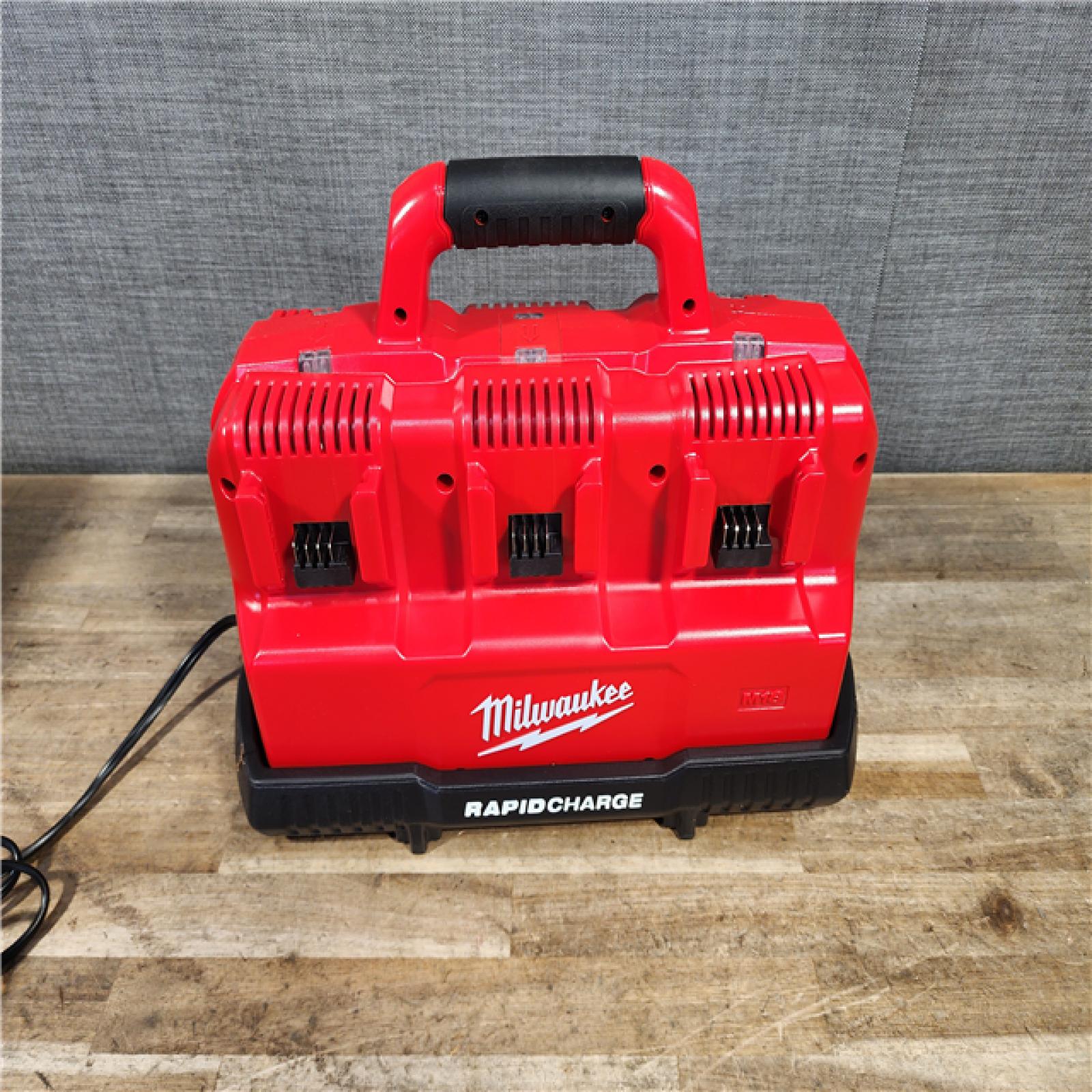 HOUSTON LOCATION - AS-IS Milwaukee 12-Volt/18-Volt Lithium-Ion Multi-Voltage 6-Port Sequential Rapid Battery Charger