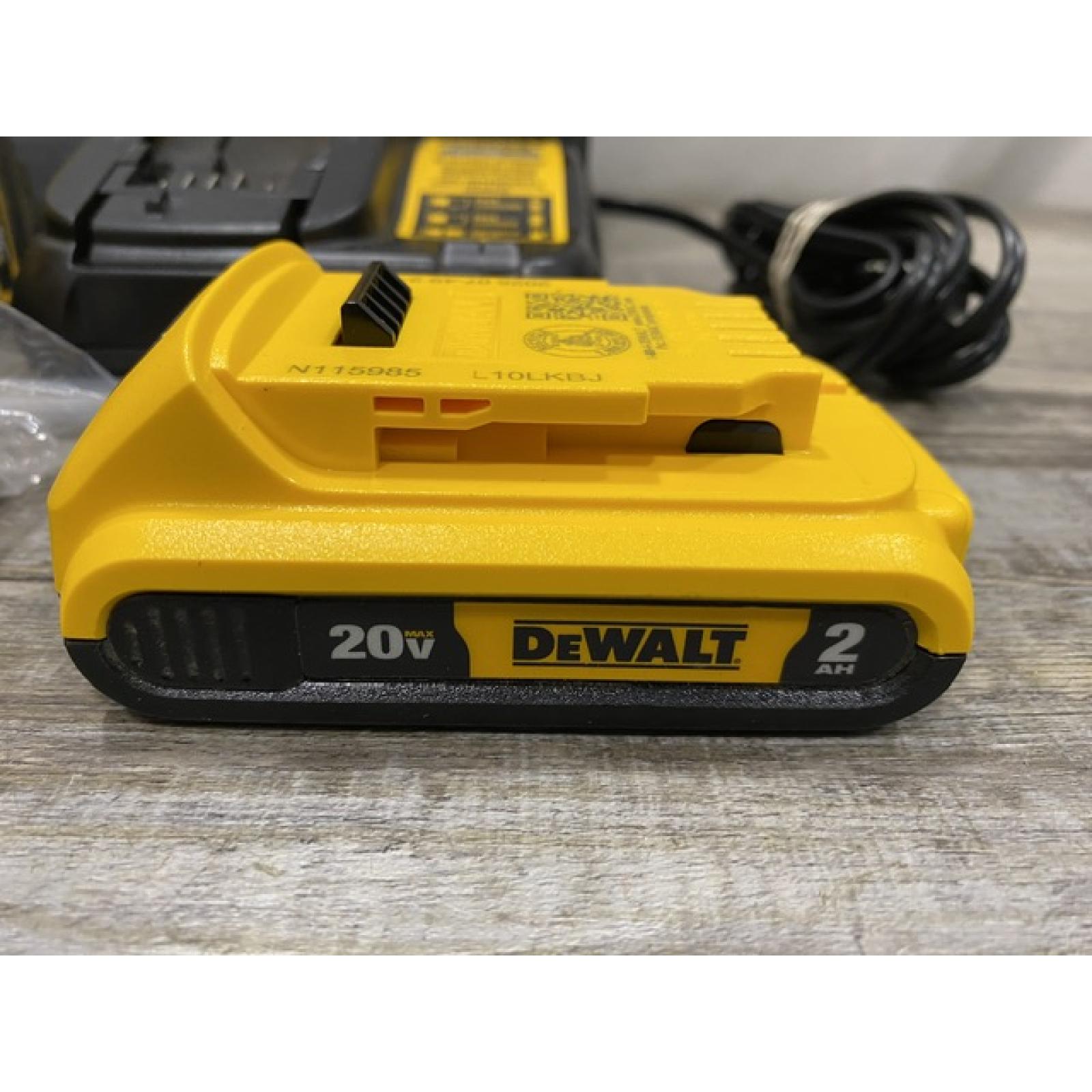 AS-IS DEWALT Atomic 20V Max Lithium-Ion Brushless Cordless Compact 1/4 in. Impact Driver Kit
