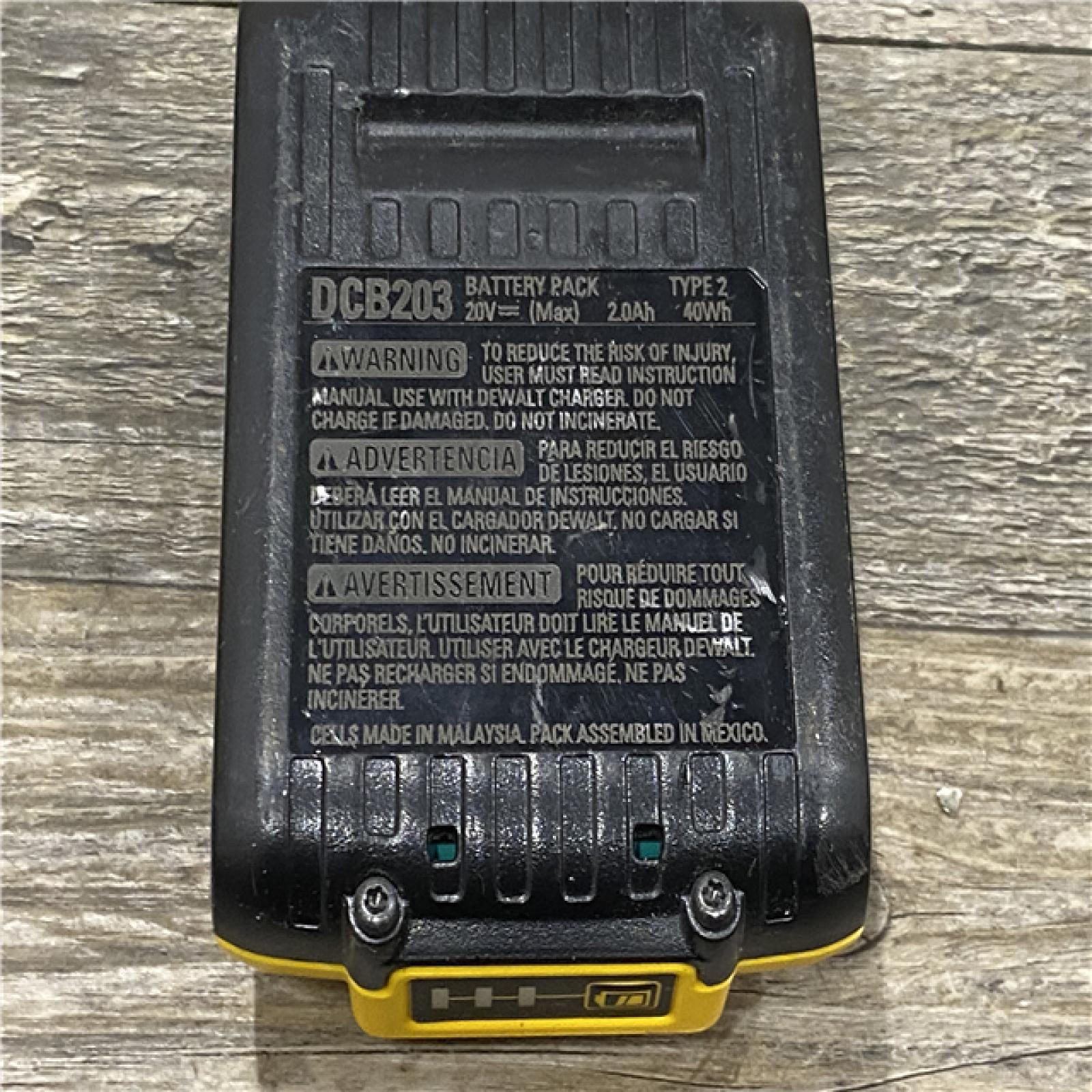 AS-IS DEWALT Atomic 20V Max Lithium-Ion Brushless Cordless Compact 1/4 in. Impact Driver Kit