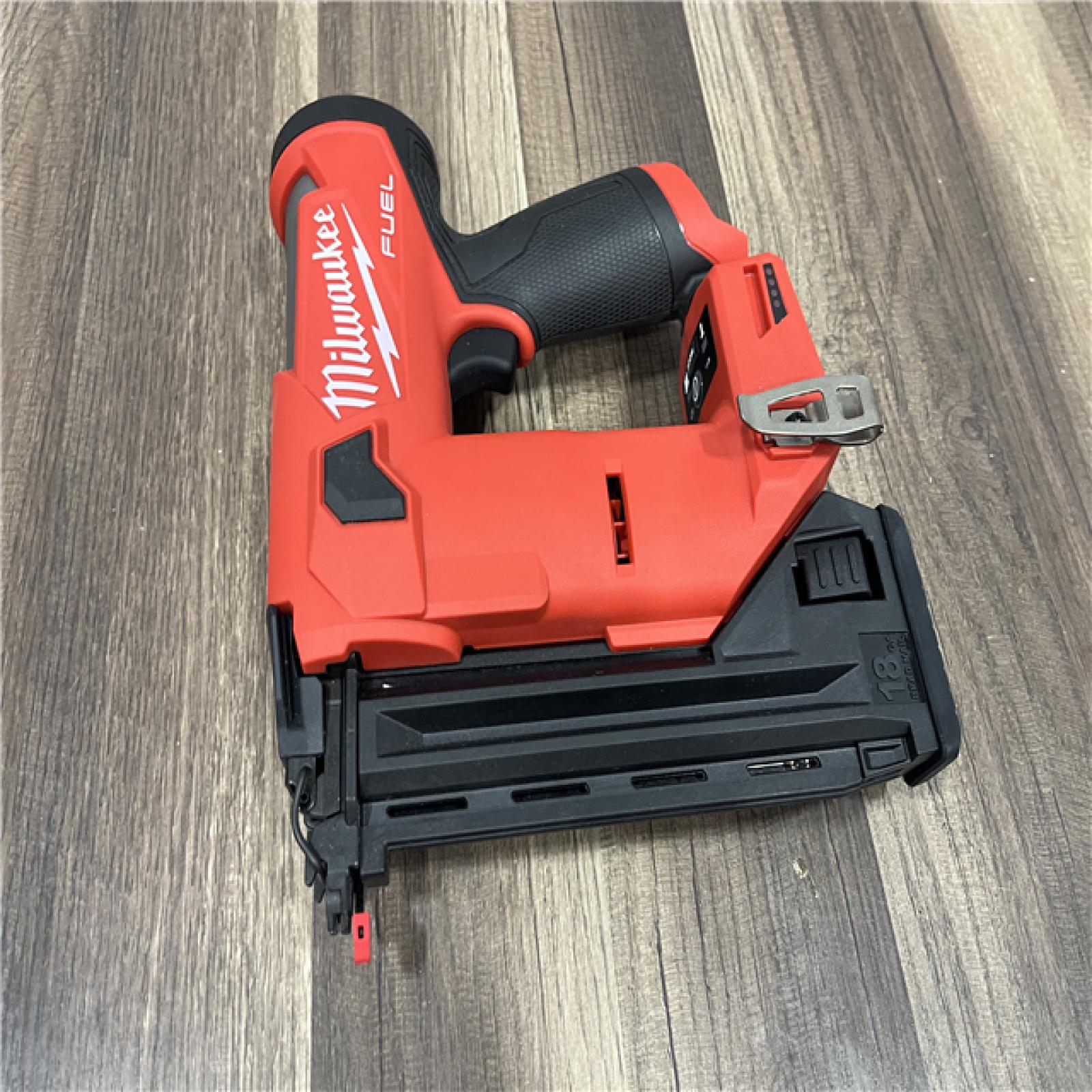 GOOD Milwaukee M12 FUEL 12-Volt Lithium-Ion Brushless Cordless 18-Guage Compact Brad Nailer (Tool Only)