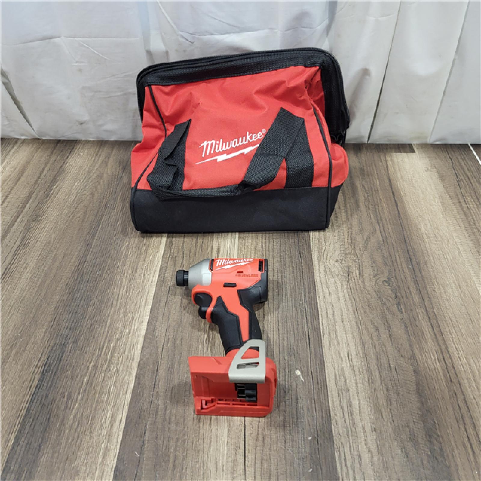 AS IS Milwaukee M18 Compact Brushless 1/4  Hex Impact Driver Kit