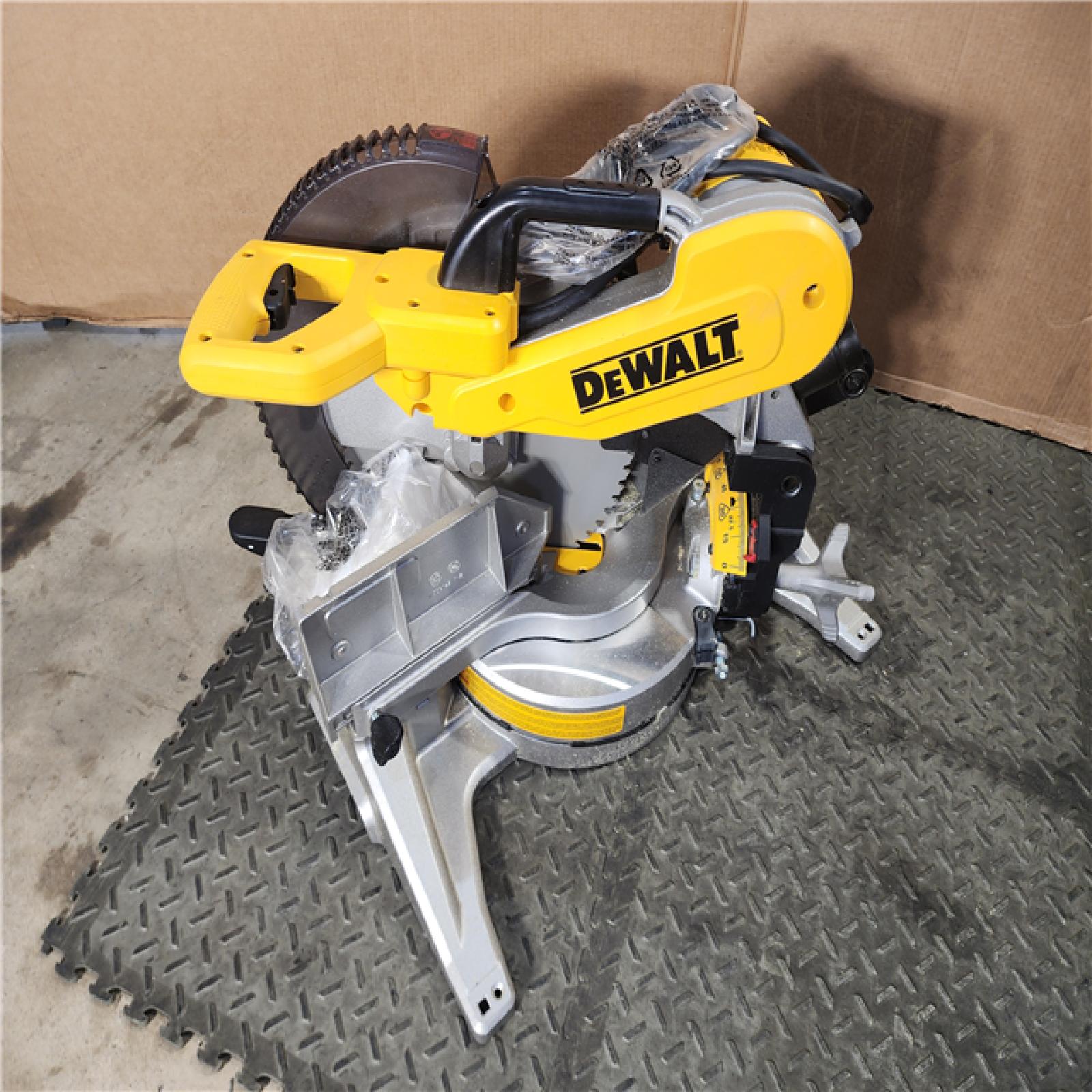 HOUSTON LOCATION - AS-IS DEWALT 12 in. 15 Amp Compound Double Bevel Miter Saw