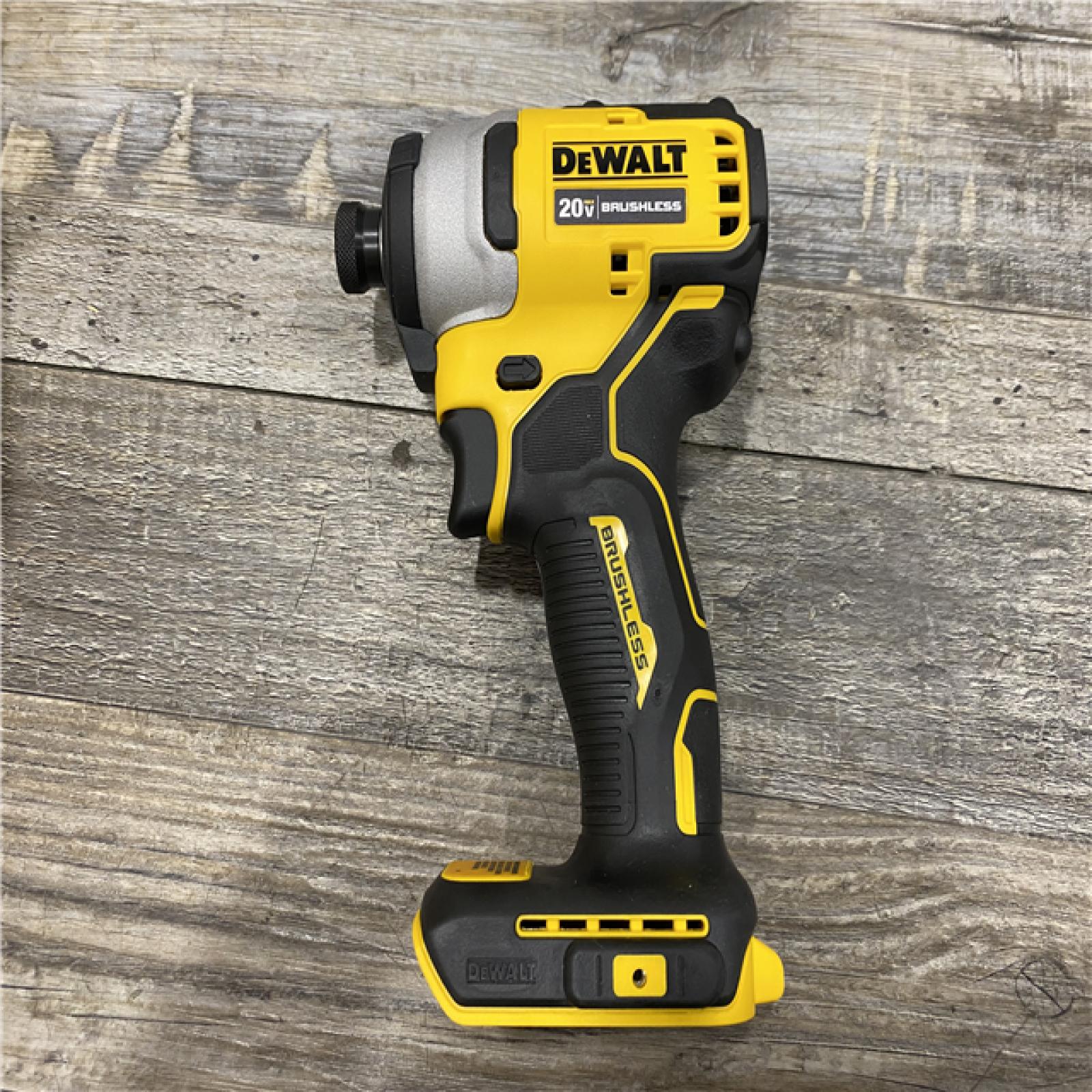 AS-IS DEWALT Atomic 20V Max Lithium-Ion Brushless Cordless Compact 1/4 in. Impact Driver Kit
