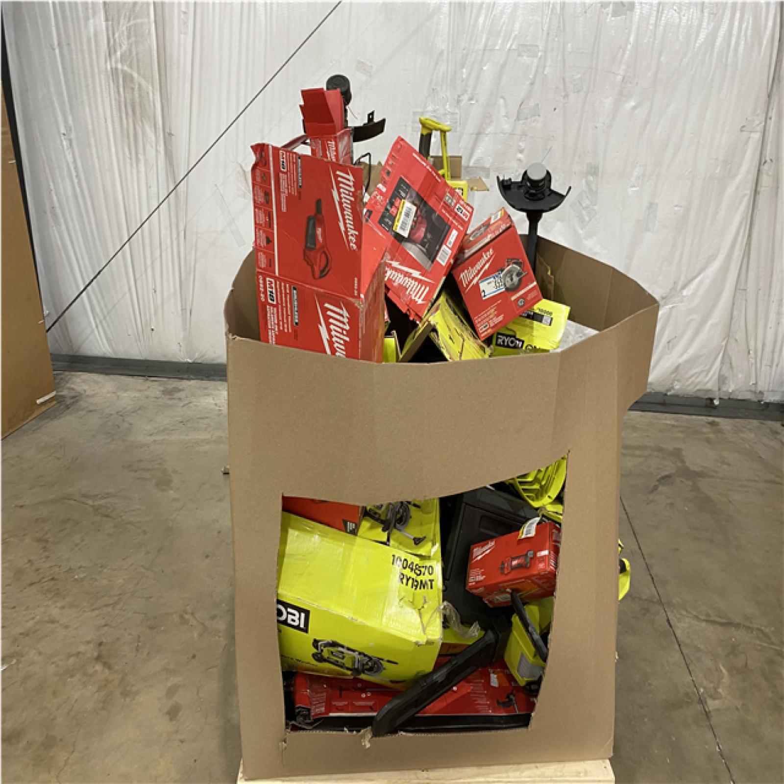 Houston Location - AS-IS Tool Pallet