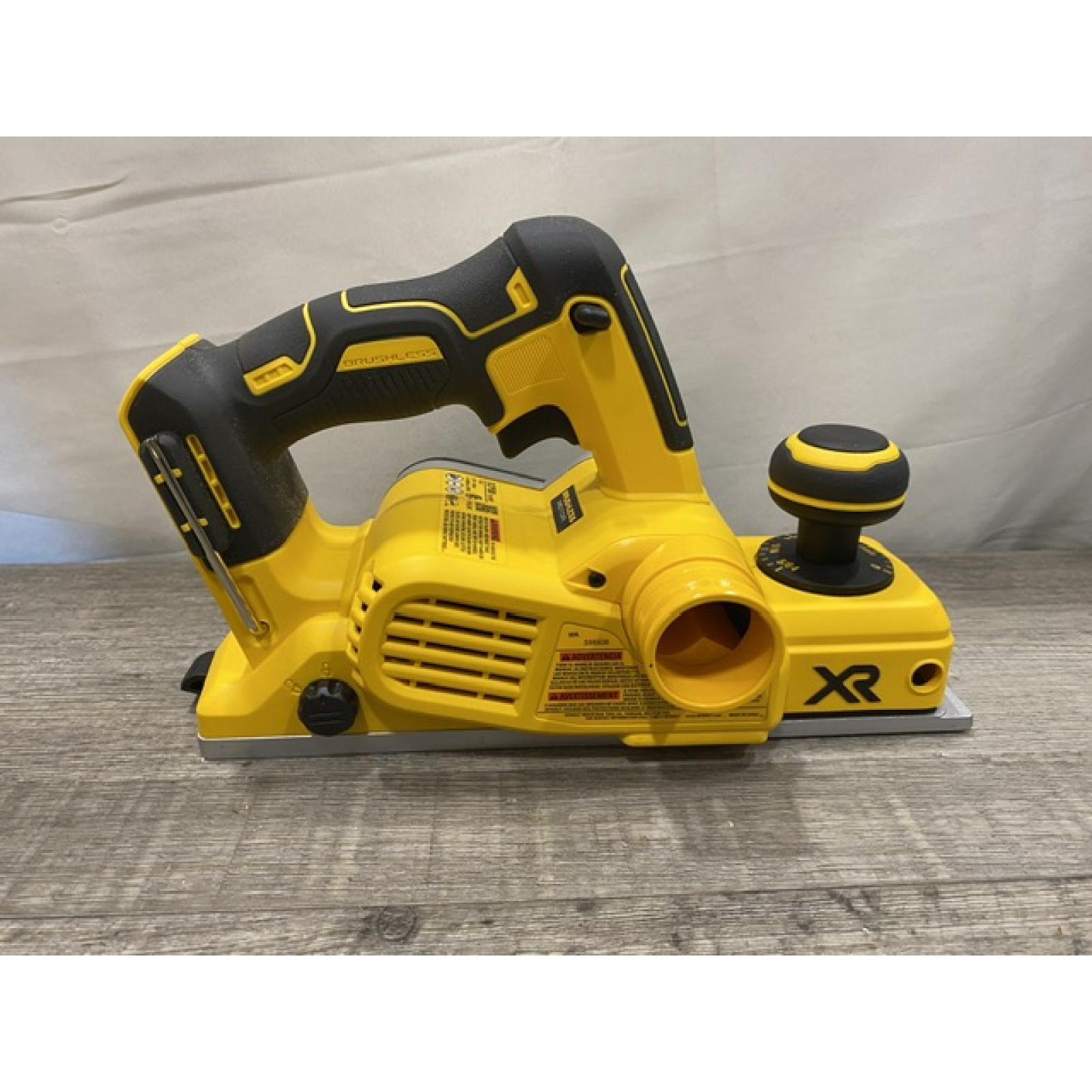 AS-IS DEWALT 20V MAX XR Cordless Brushless 3-1/4 in. Planer (Tool Only)