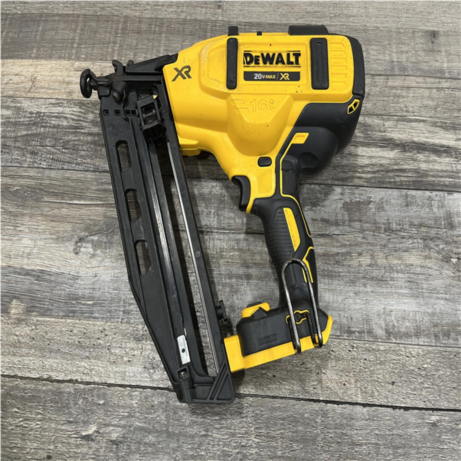 AS-IS DEWALT 20V MAX XR Lithium-Ion Electric Cordless 16-Gauge Angled Finishing Nailer (Tool Only)