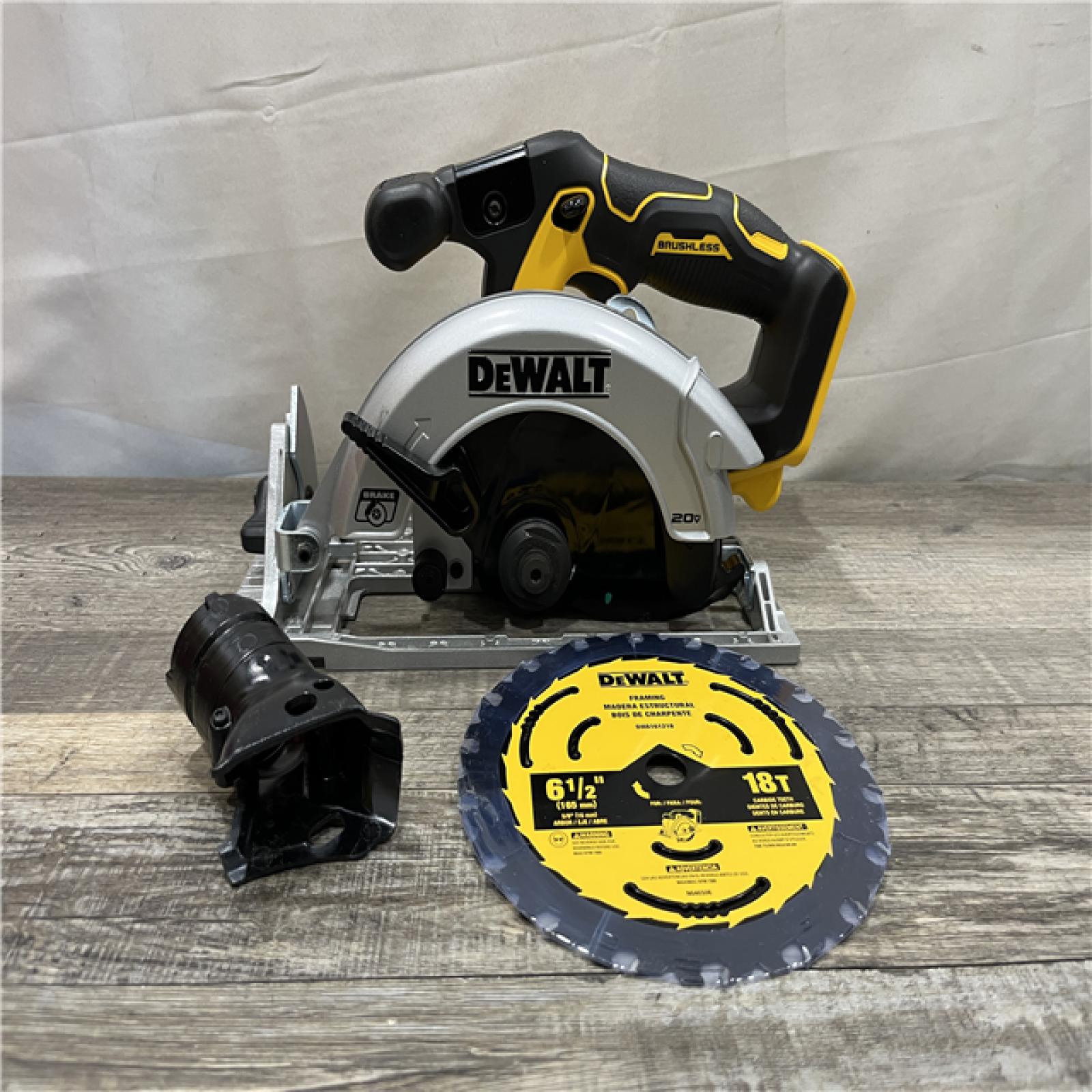 AS-IS DEWALT 20V MAX Cordless Brushless 6-1/2 in. Sidewinder Style Circular Saw (Tool Only)