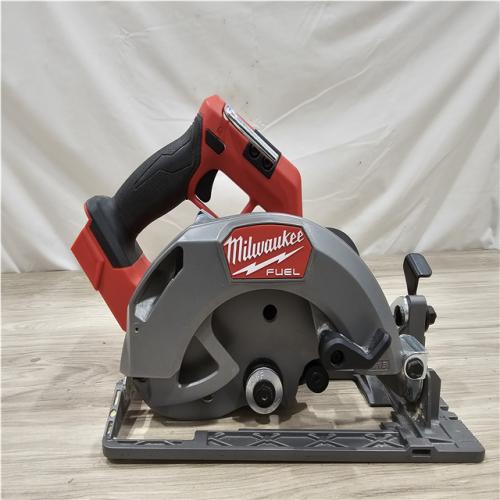 AS-IS Milwaukee FUEL 18V Lithium-Ion Brushless Cordless 7-1/4 in. Circular Saw (Tool-Only)