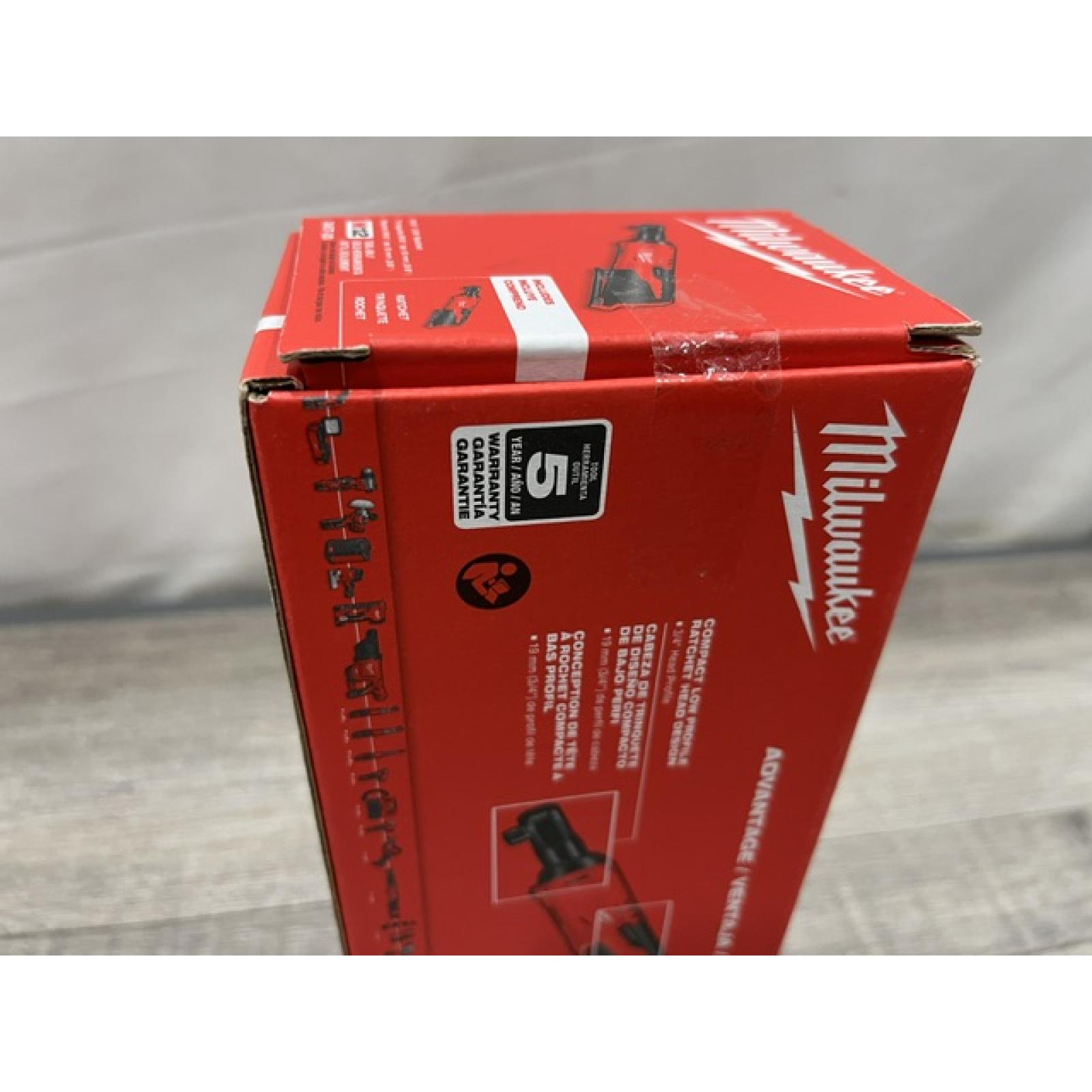 NEW - Milwaukee 12V Lithium-Ion Cordless 3/8 in. Ratchet (Tool-Only)