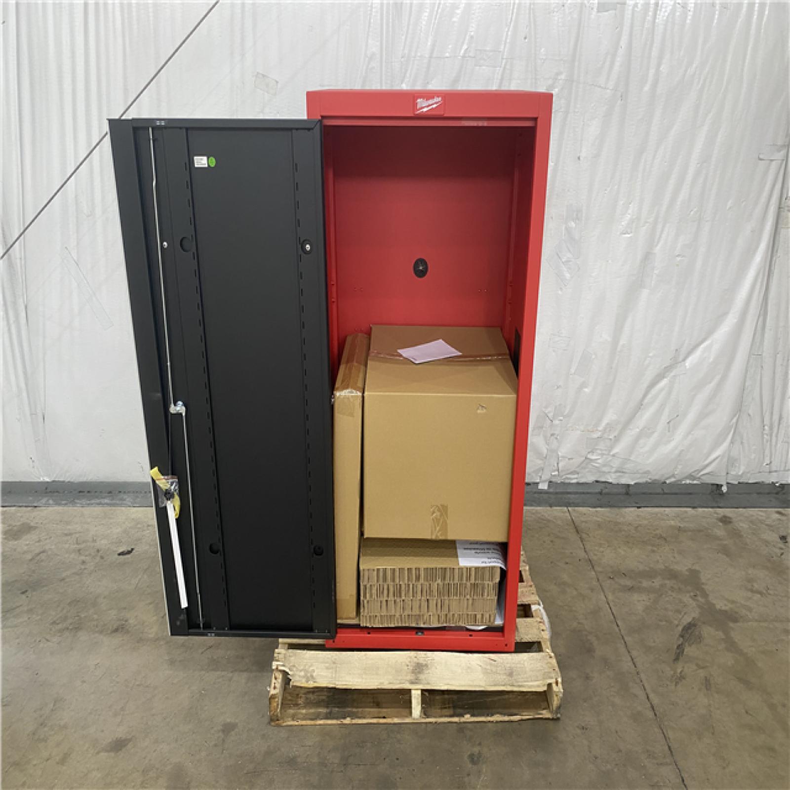 Houston Location AS-IS Milwaukee 27 High Capacity Steel Locker