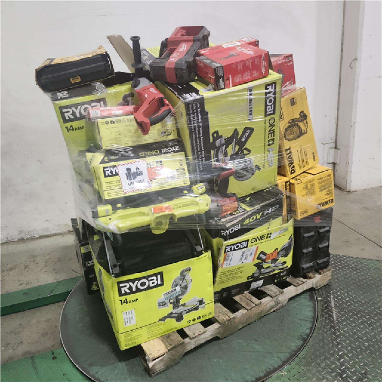 Dallas Location - As-Is Tool Pallet