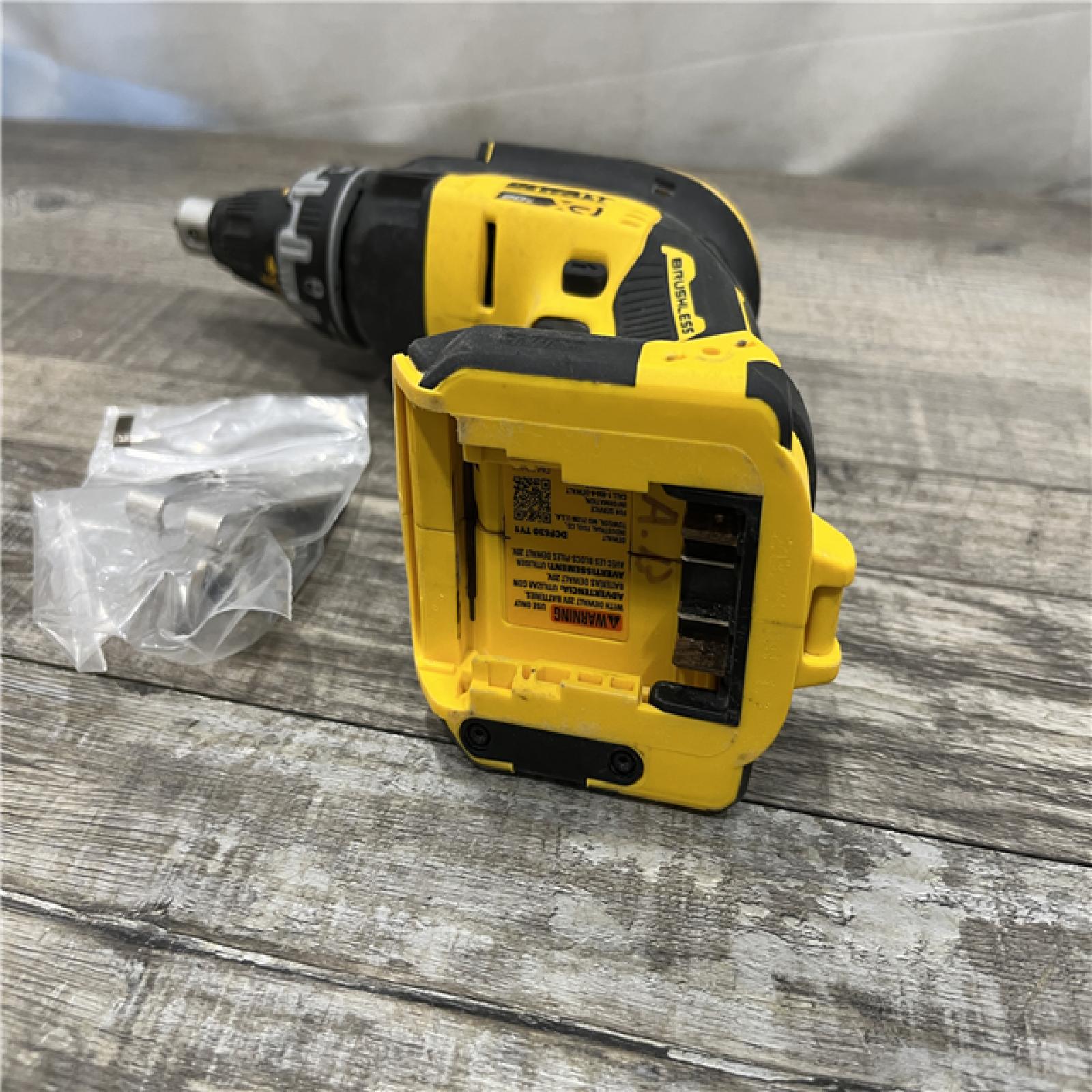 AS-IS DEWALT XR 20V MAX Lithium-Ion Cordless Brushless Screw Gun (Tool Only)