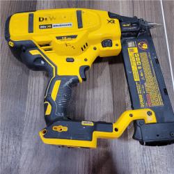 AS-IS DEWALT 20V MAX XR 18 Gauge Brad Nailer Kit