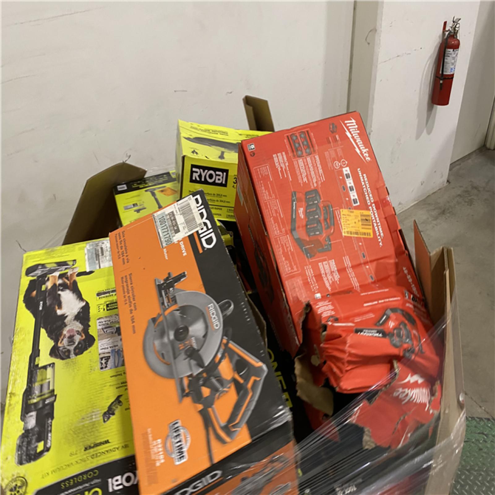 Dallas Location - As-Is Tool Pallet